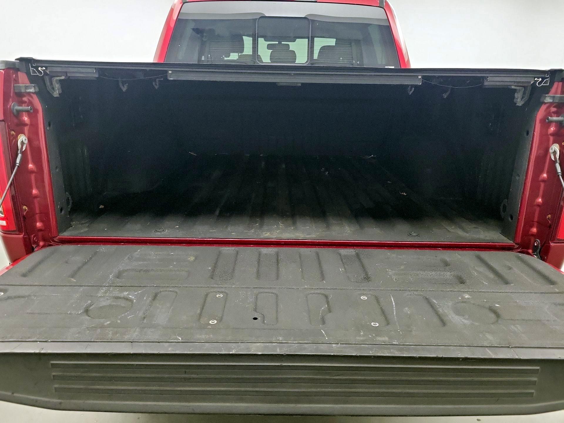 Thumbnail: 2016 Ford F-150 - 18