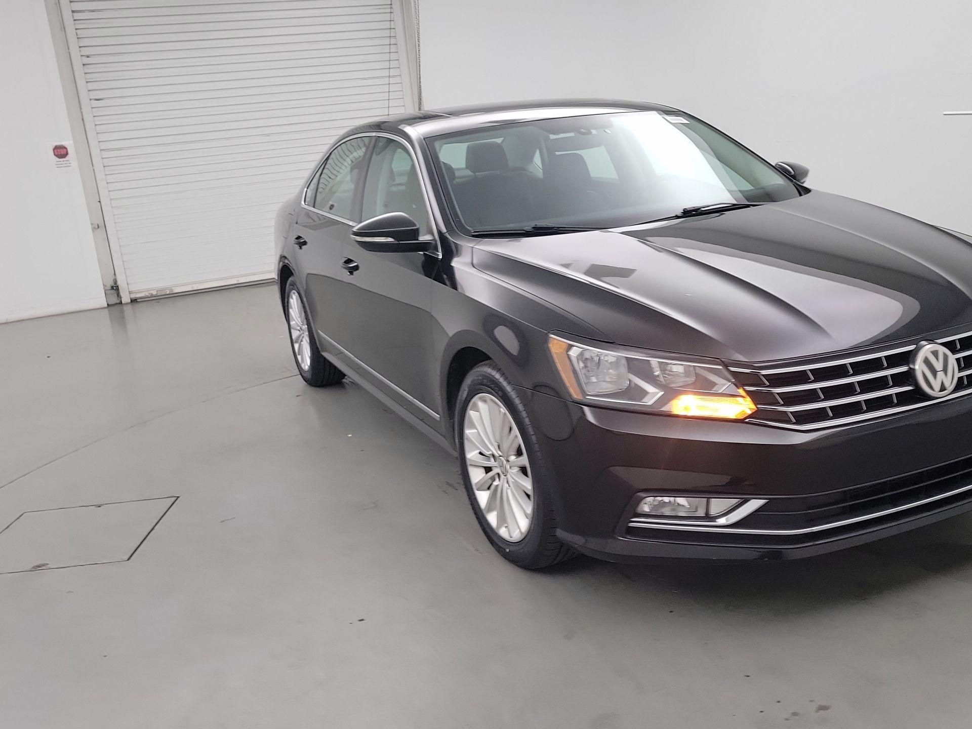 Thumbnail: 2016 Volkswagen Passat - 1