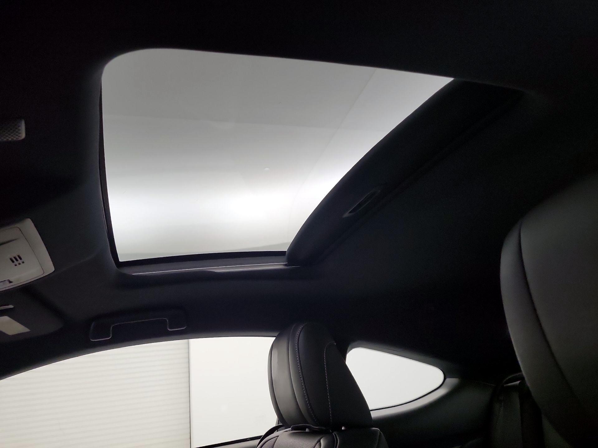 Thumbnail: 2019 Lexus RC - 18