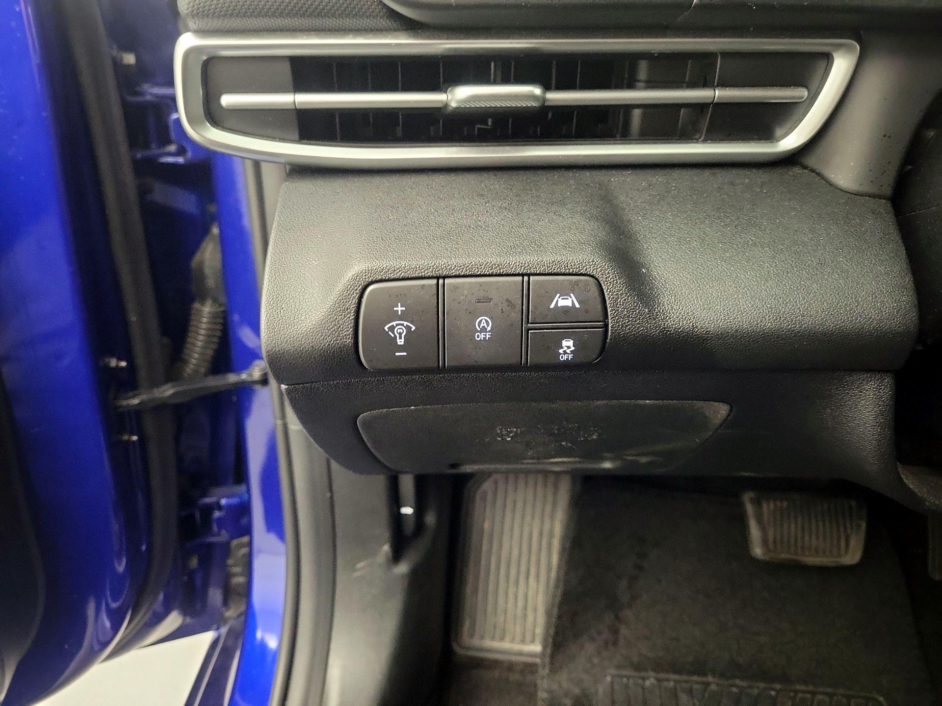 Thumbnail: 2021 Hyundai Elantra - 11