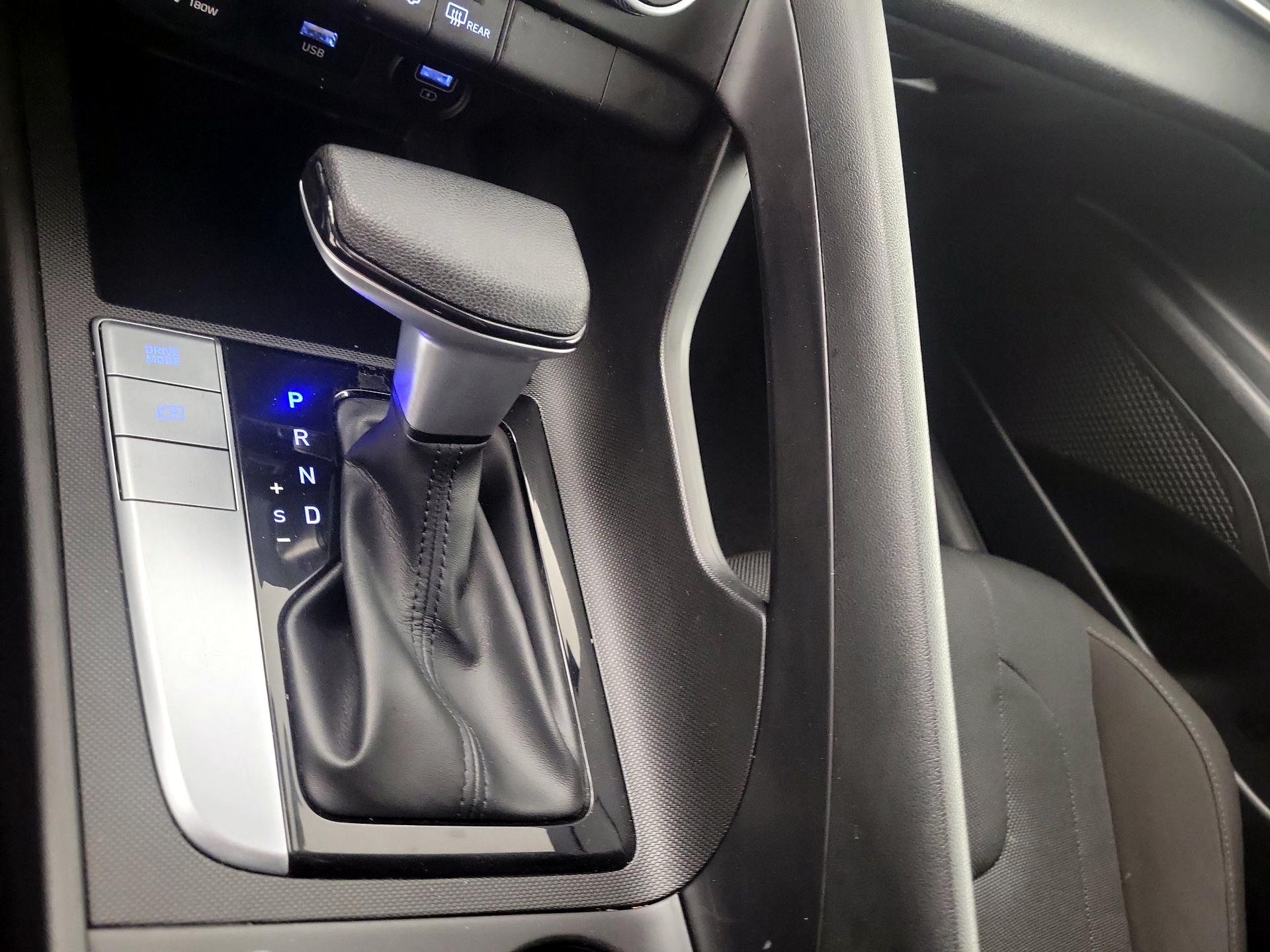 Thumbnail: 2021 Hyundai Elantra - 15