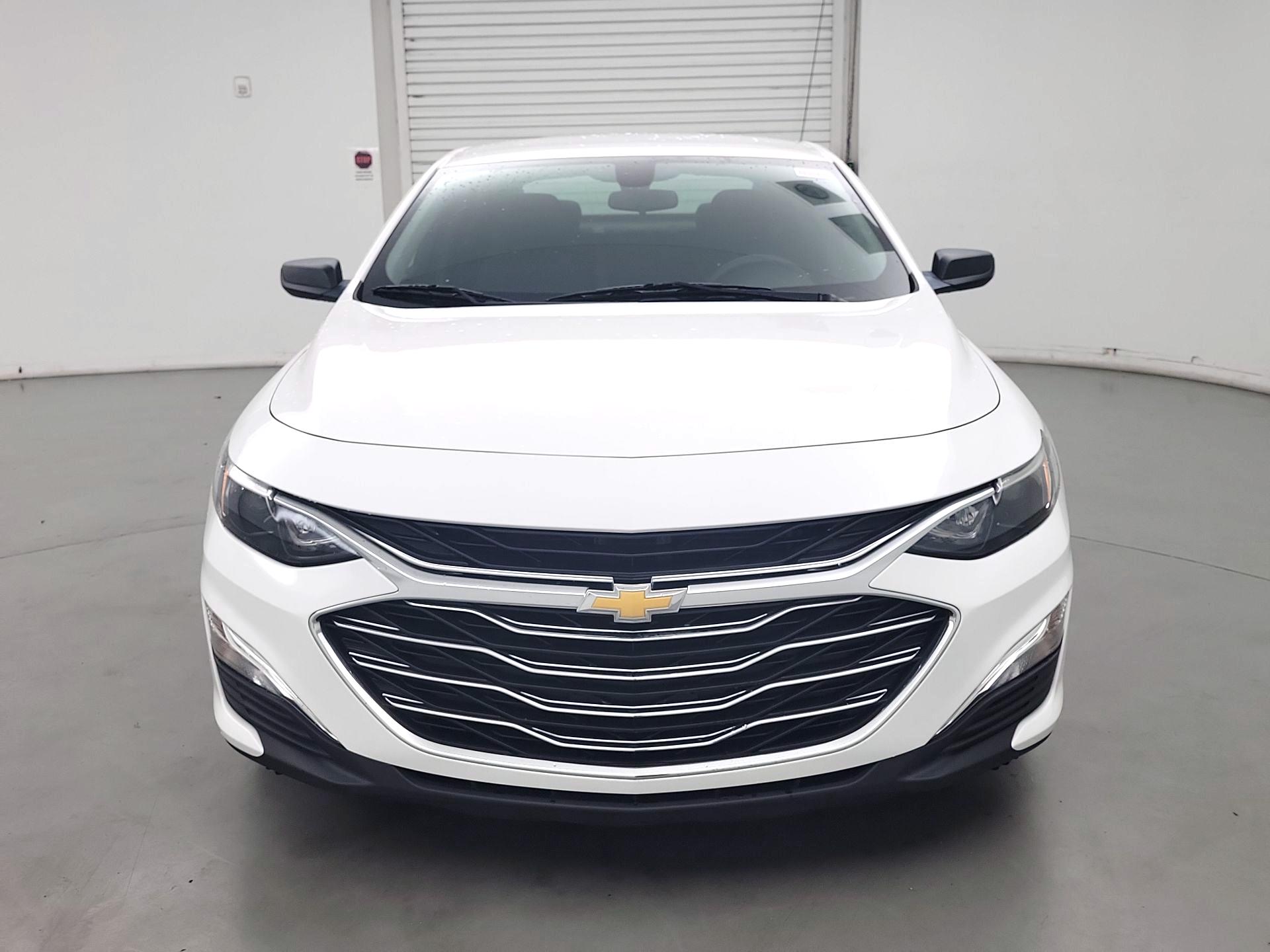 Thumbnail: 2020 Chevrolet Malibu - 2