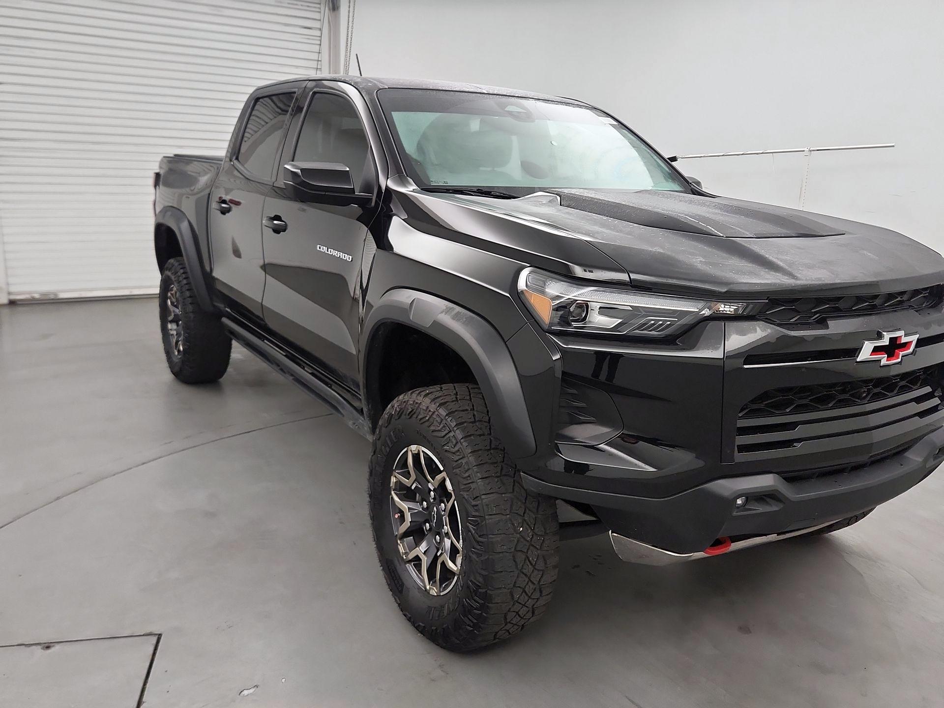 Thumbnail: 2024 Chevrolet Colorado - 1