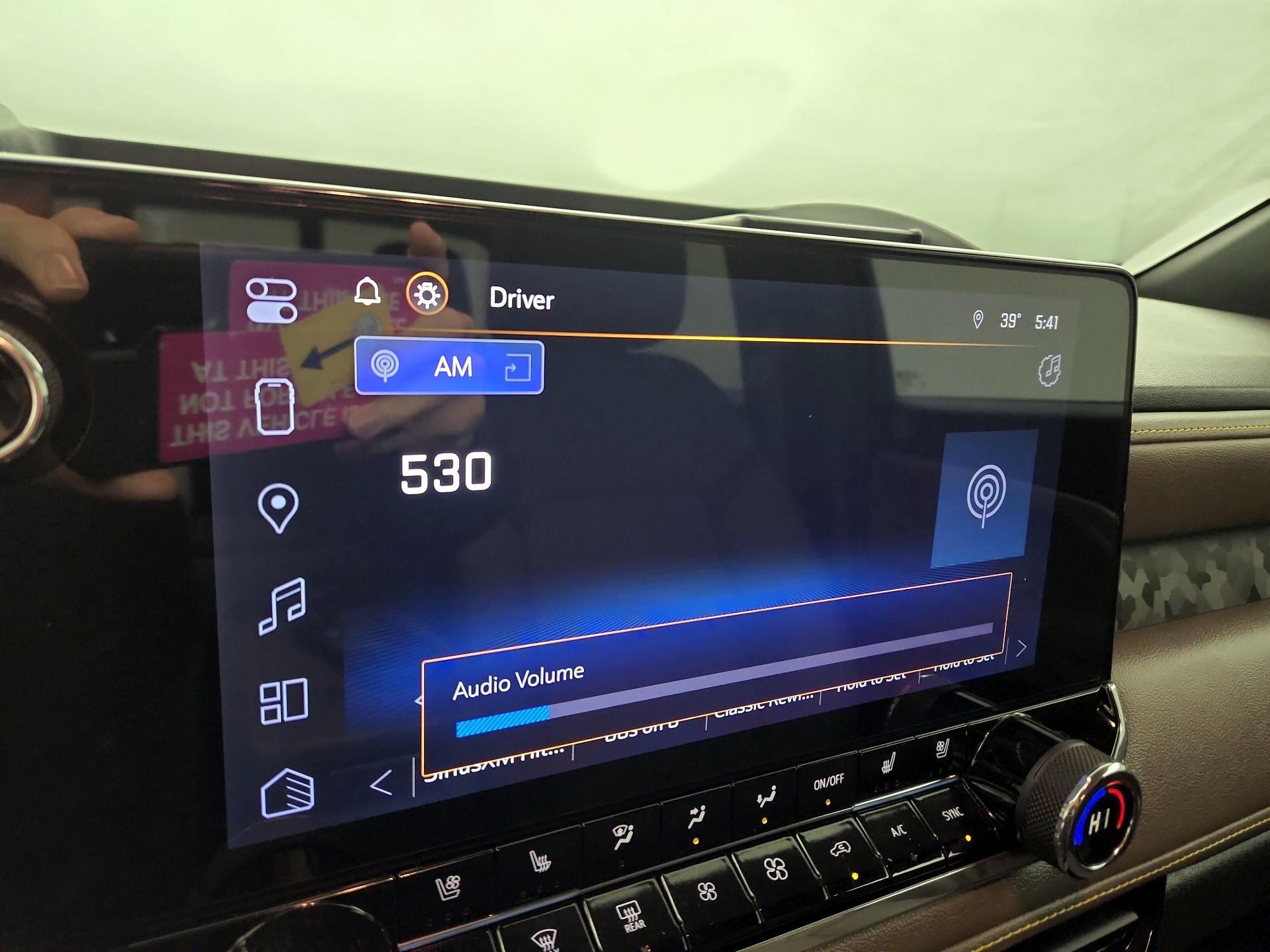 Thumbnail: 2024 Chevrolet Colorado - 14