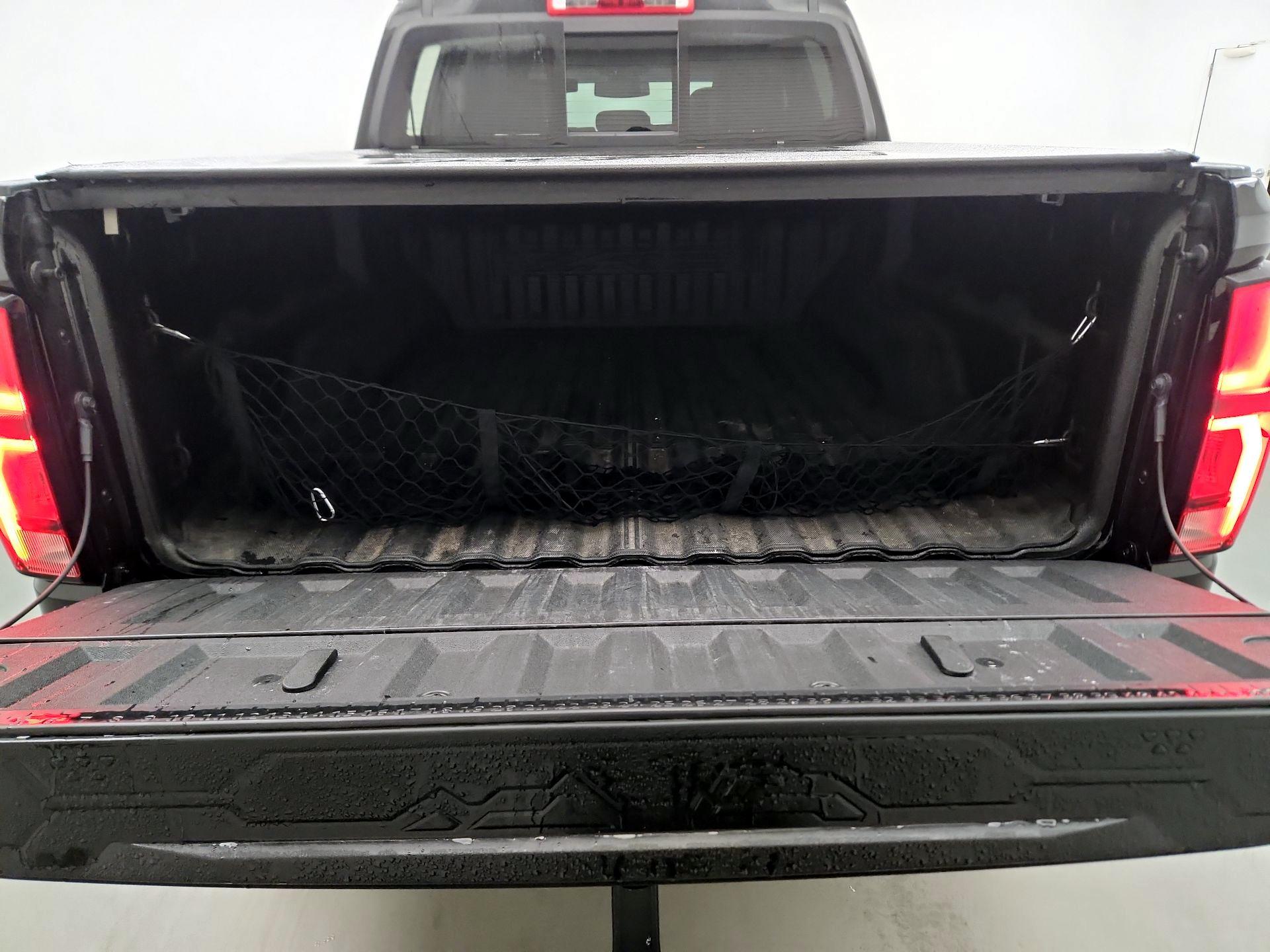 Thumbnail: 2024 Chevrolet Colorado - 19