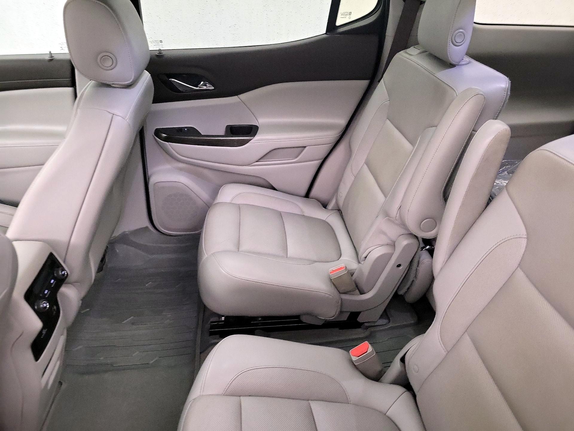 Thumbnail: 2019 GMC Acadia - 18