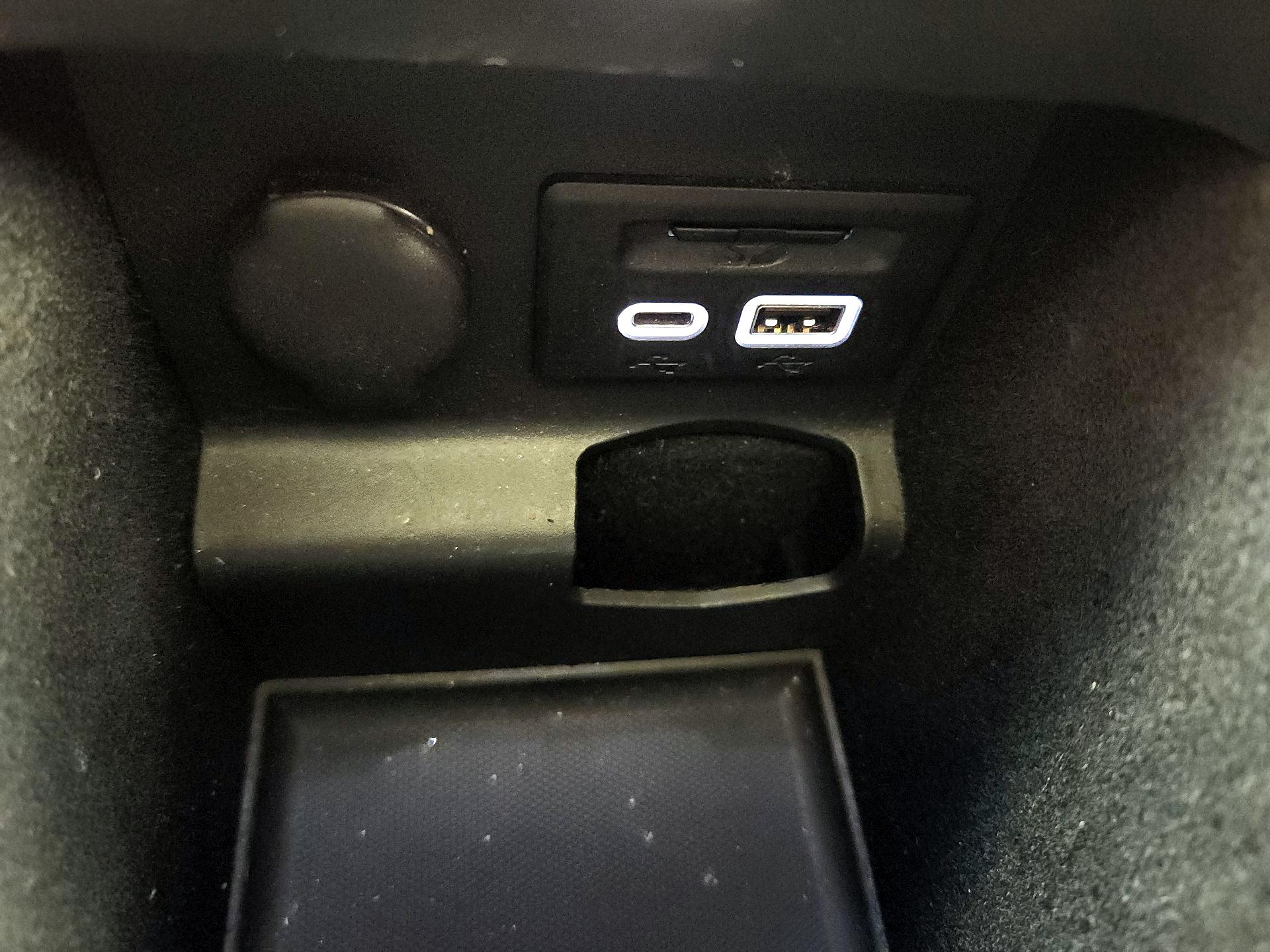 Thumbnail: 2018 Cadillac XTS - 17