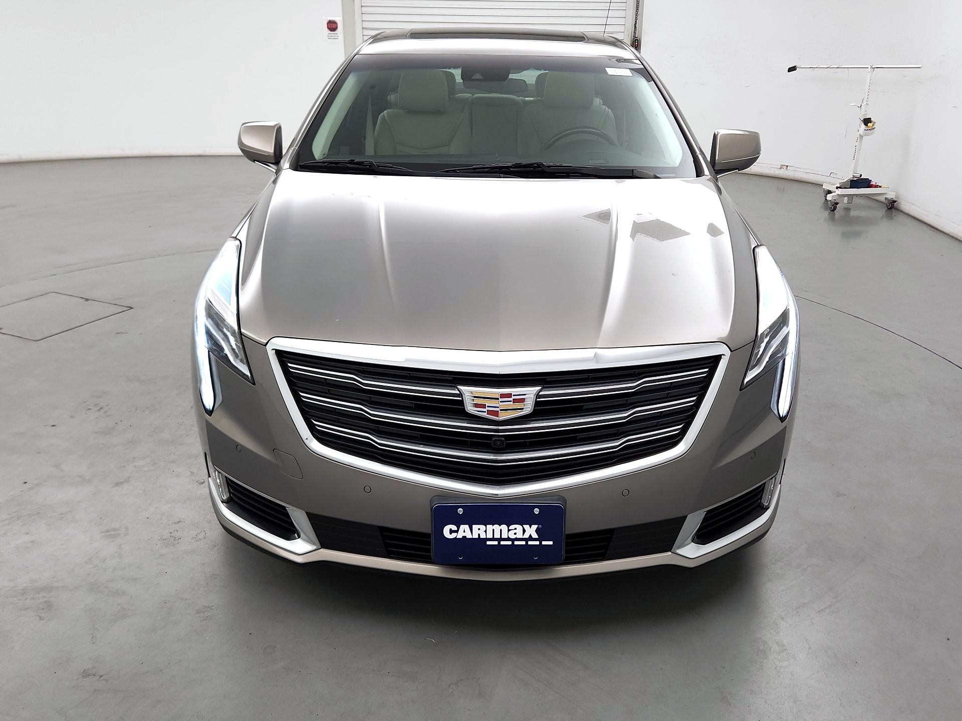 Thumbnail: 2018 Cadillac XTS - 2