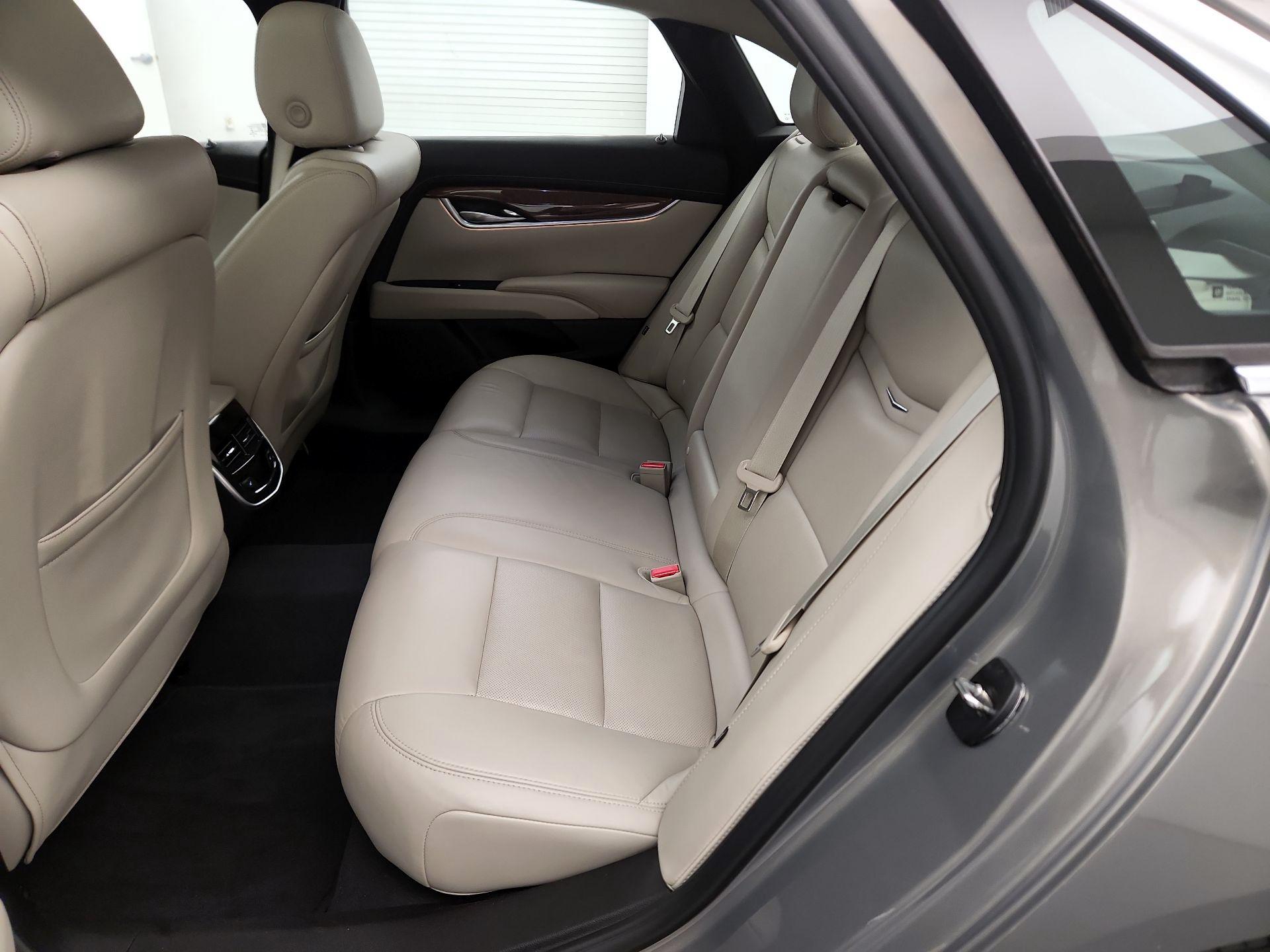 Thumbnail: 2018 Cadillac XTS - 19