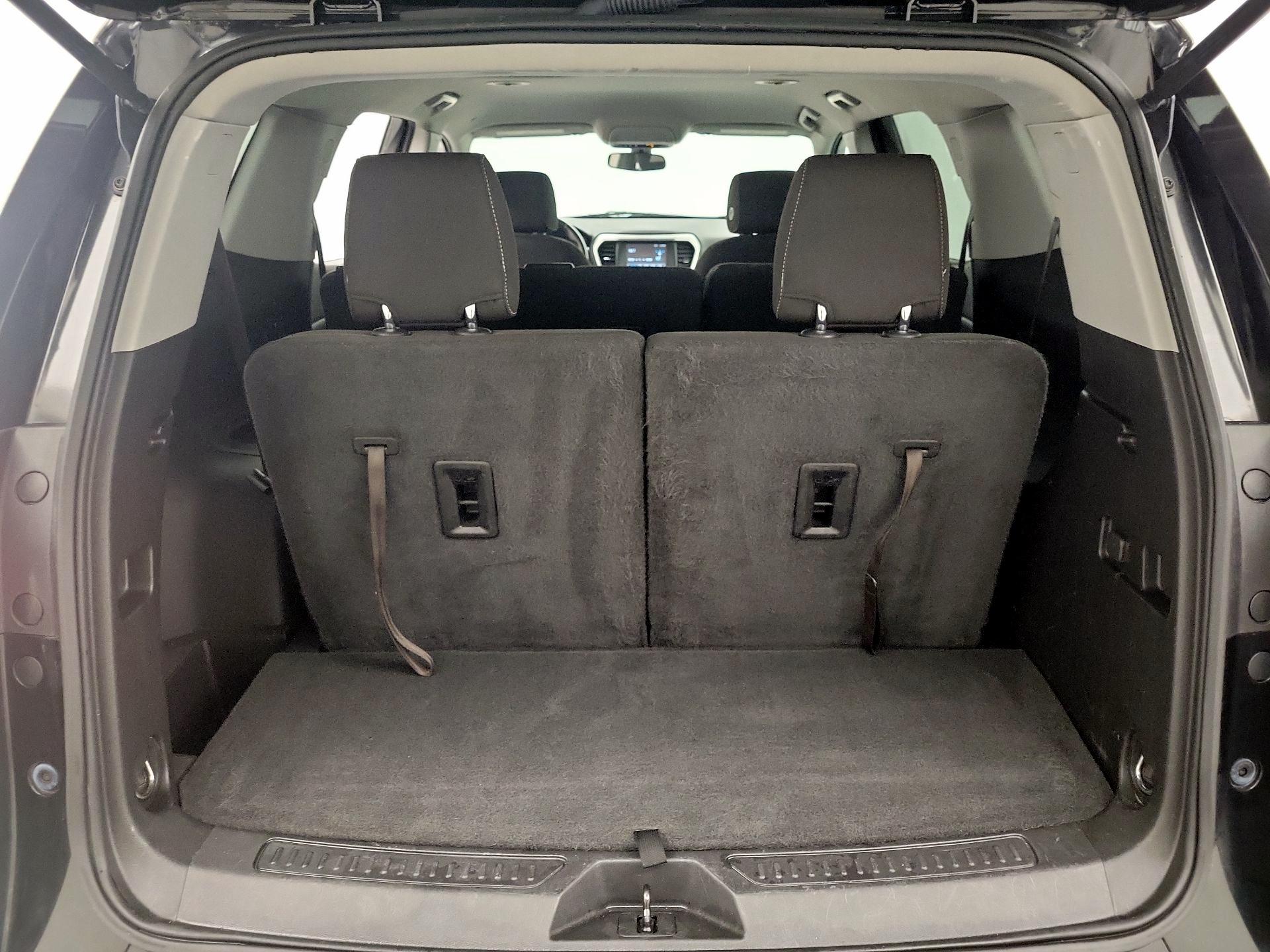 Thumbnail: 2019 GMC Acadia - 19