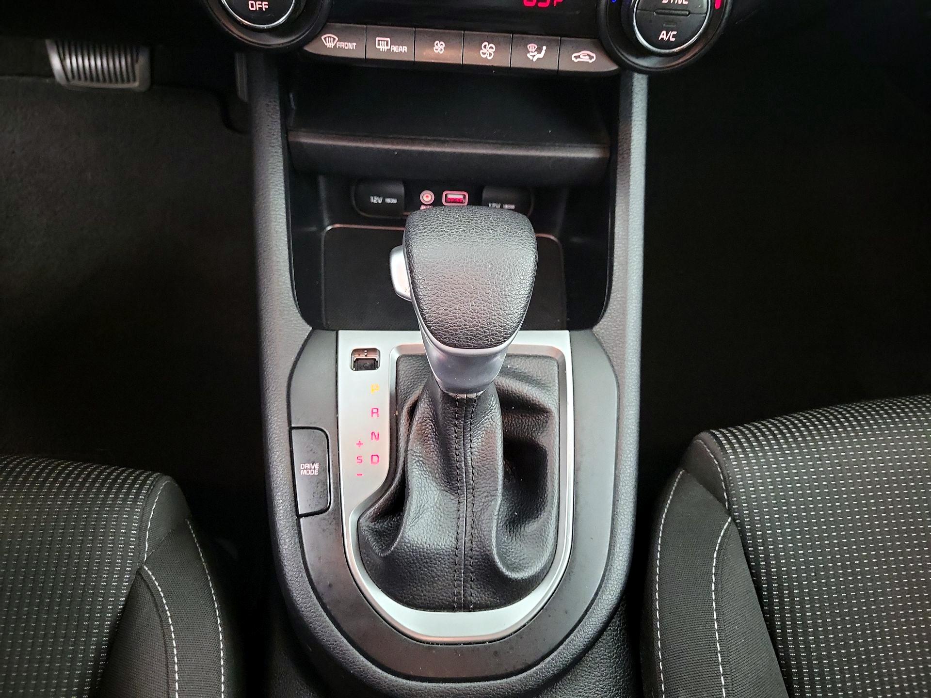 Thumbnail: 2019 Kia Forte - 15