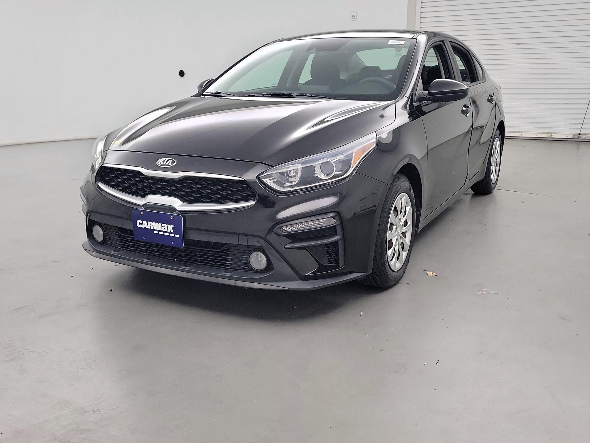 Thumbnail: 2019 Kia Forte - 3