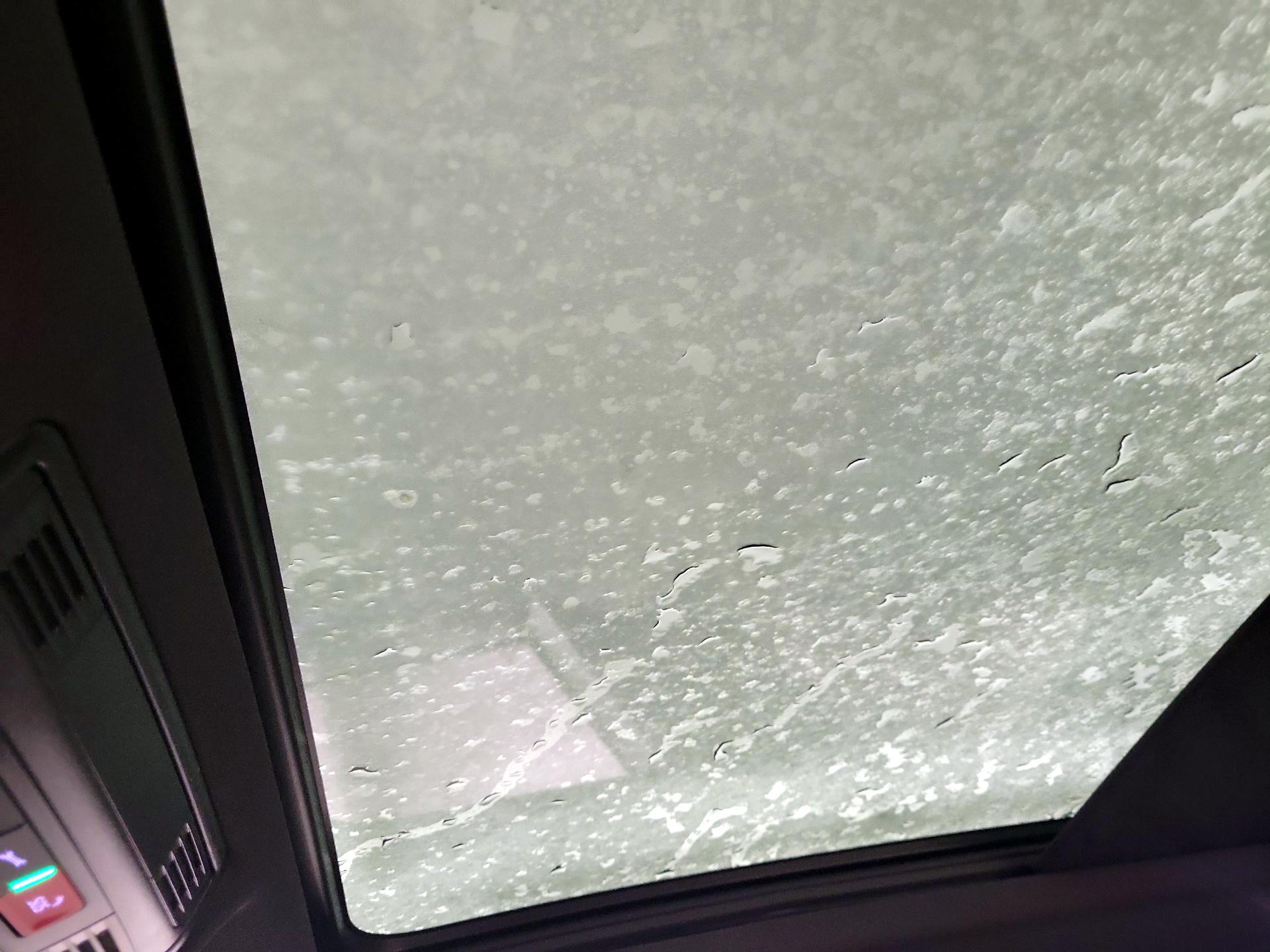 Thumbnail: 2023 Volkswagen Tiguan - 17