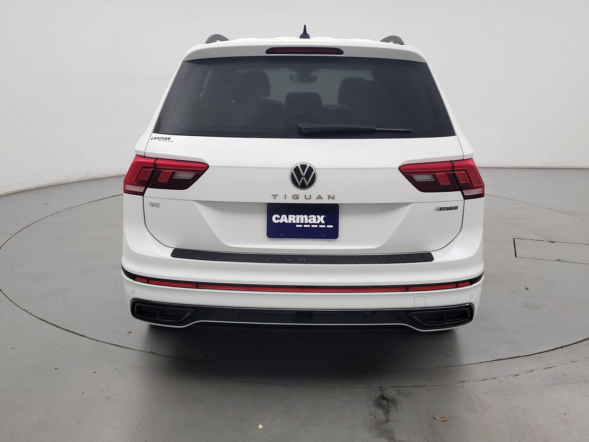 Thumbnail: 2023 Volkswagen Tiguan - 6