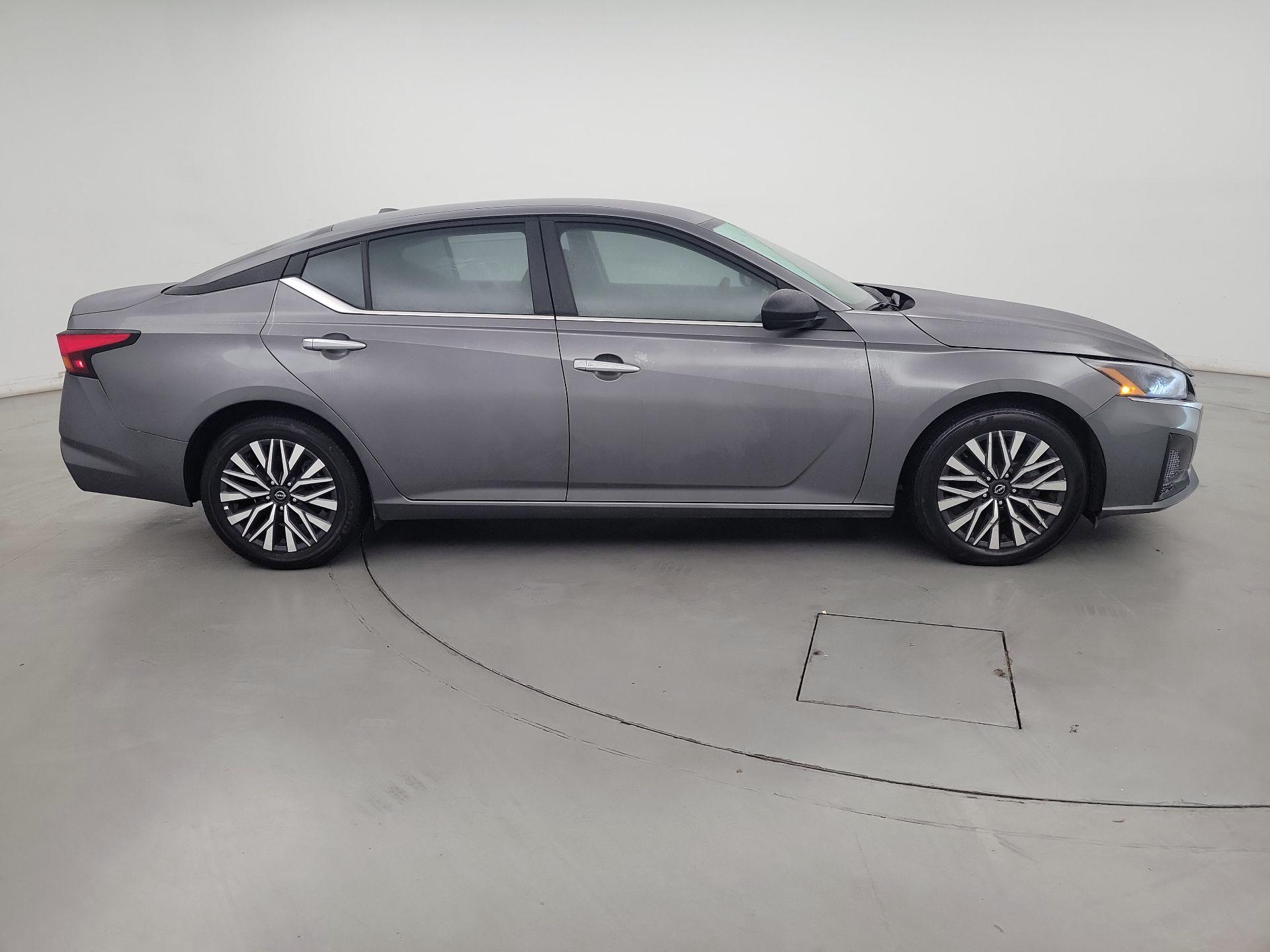 Thumbnail: 2024 Nissan Altima - 4