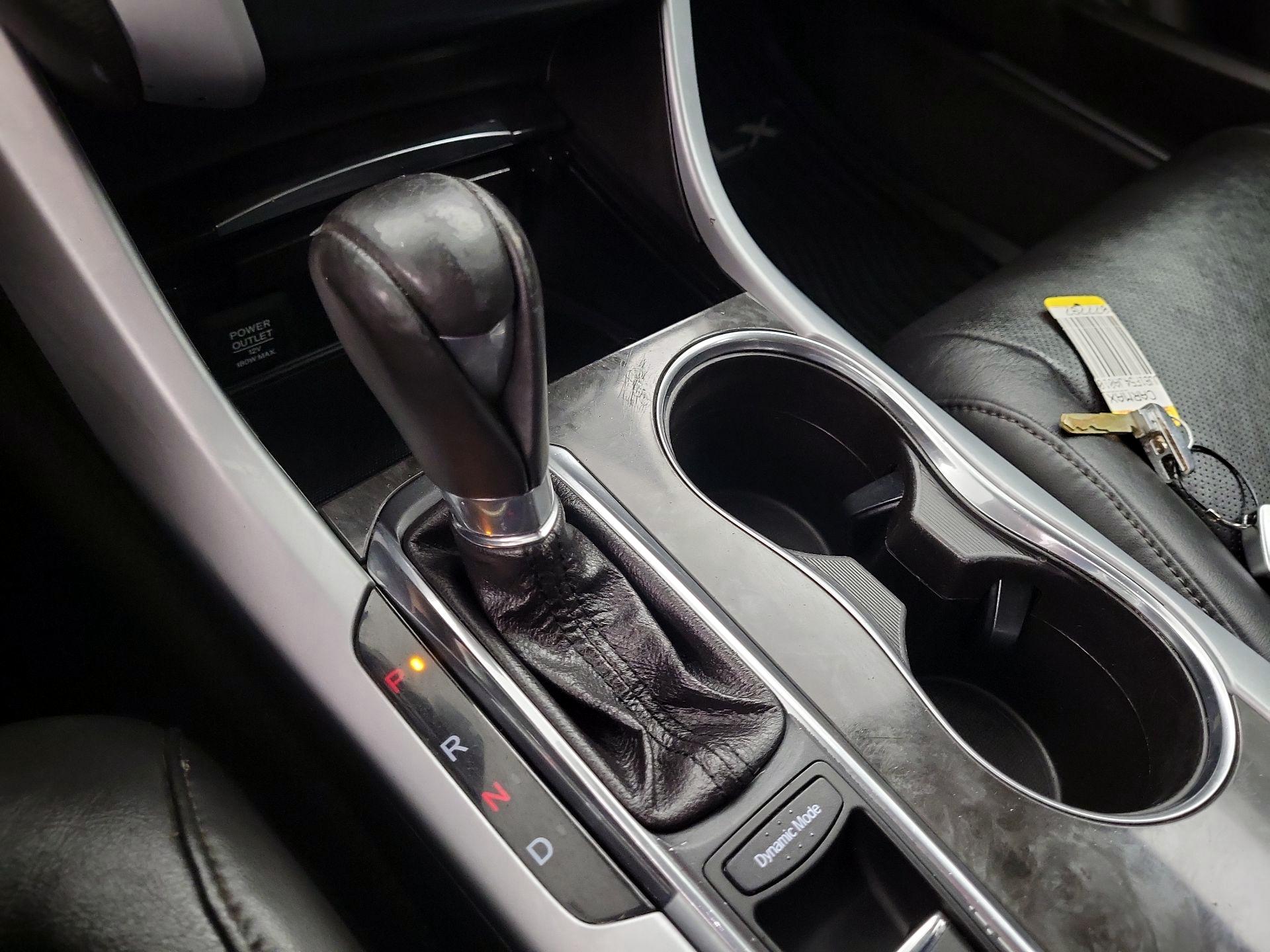 Thumbnail: 2018 Acura TLX - 16