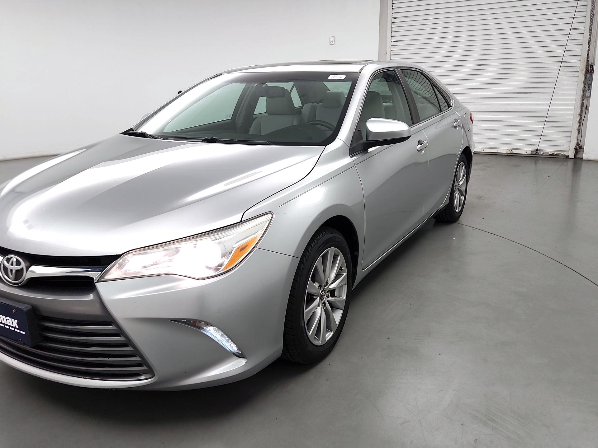 Thumbnail: 2015 Toyota Camry - 3