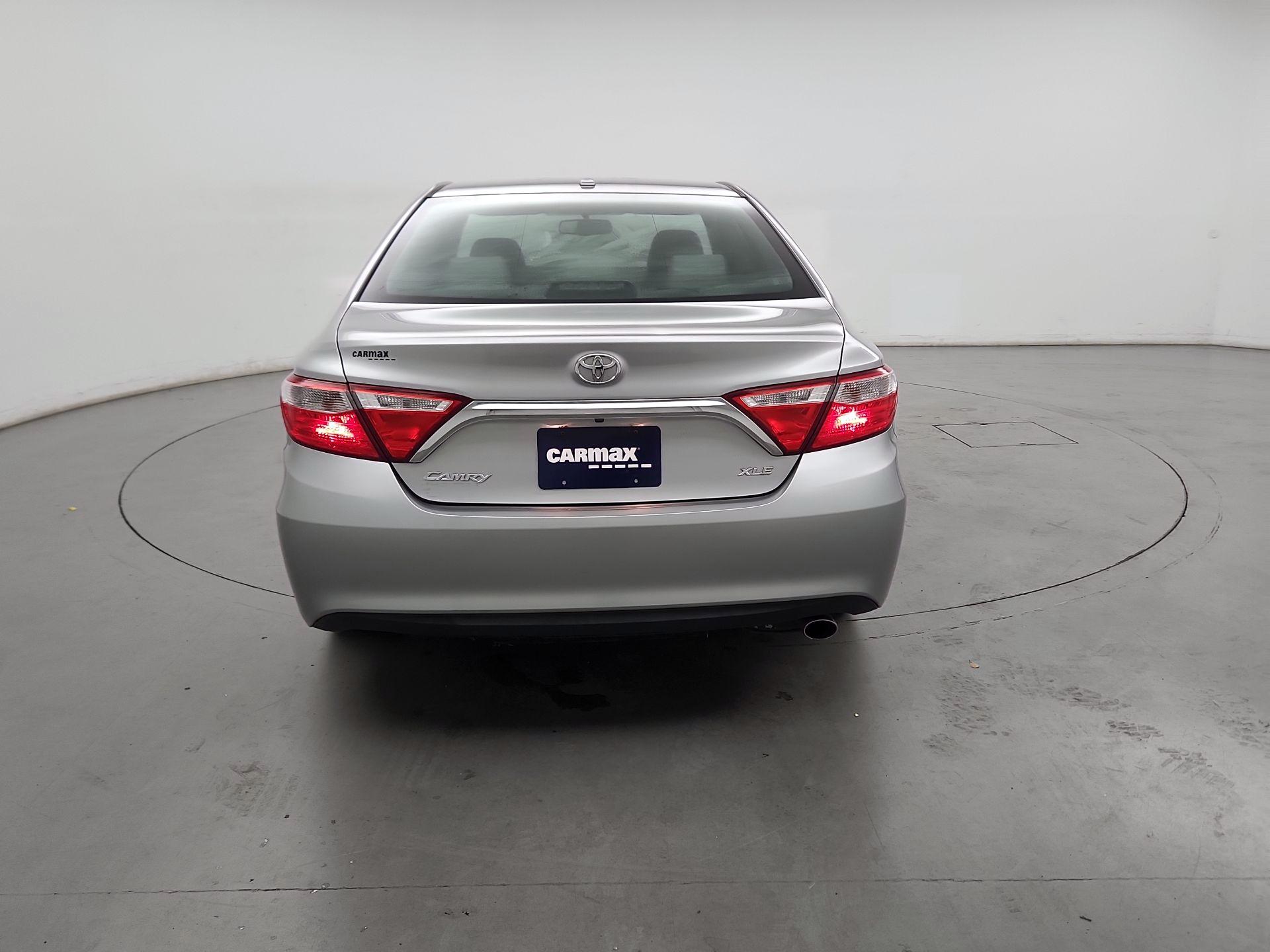 Thumbnail: 2015 Toyota Camry - 6