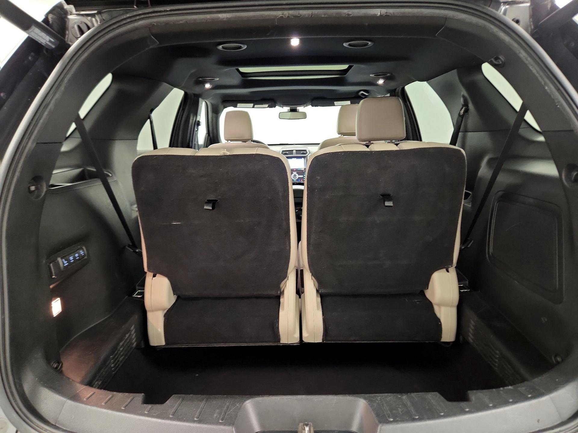 Thumbnail: 2019 Ford Explorer - 20