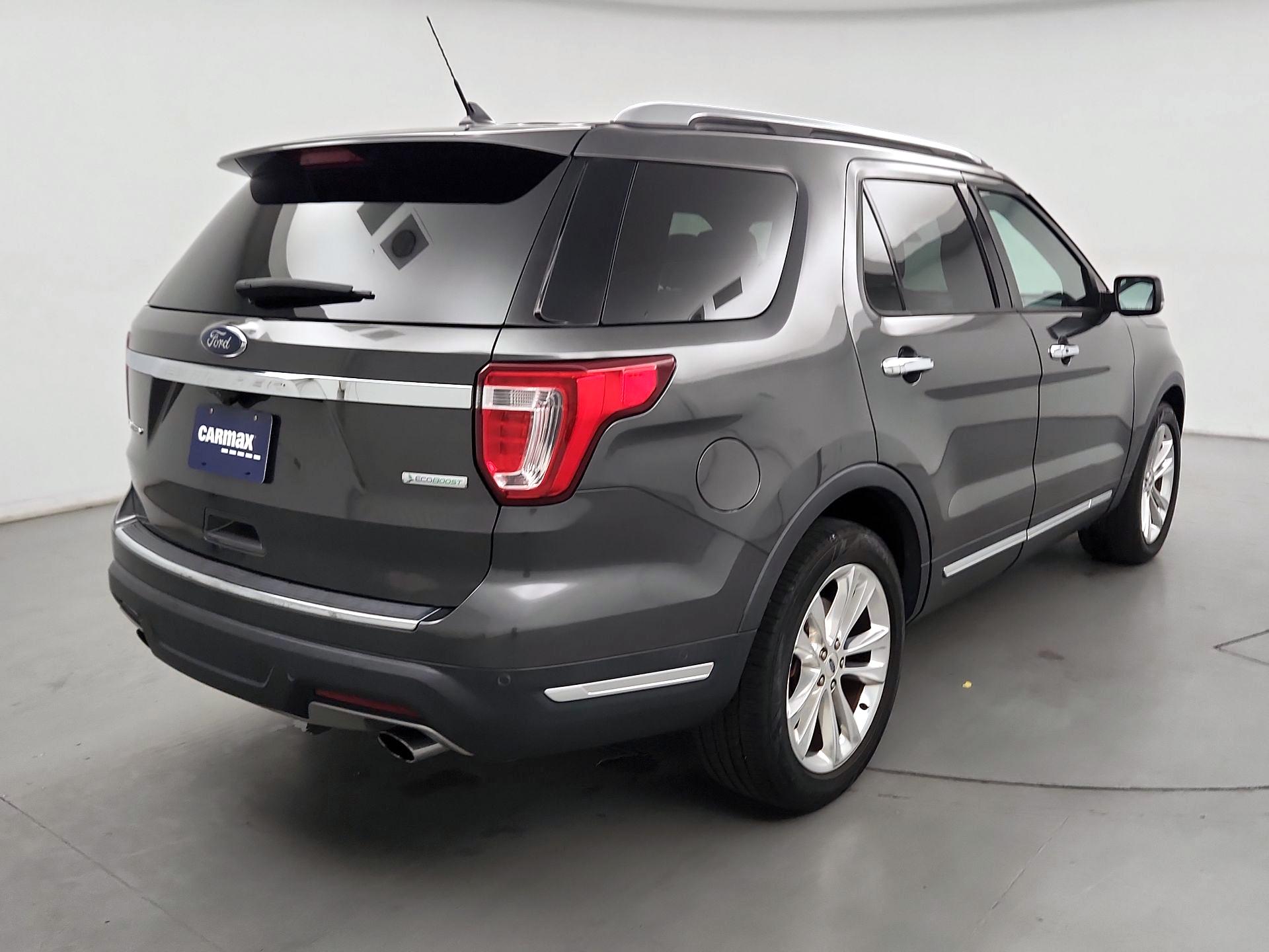 Thumbnail: 2019 Ford Explorer - 5