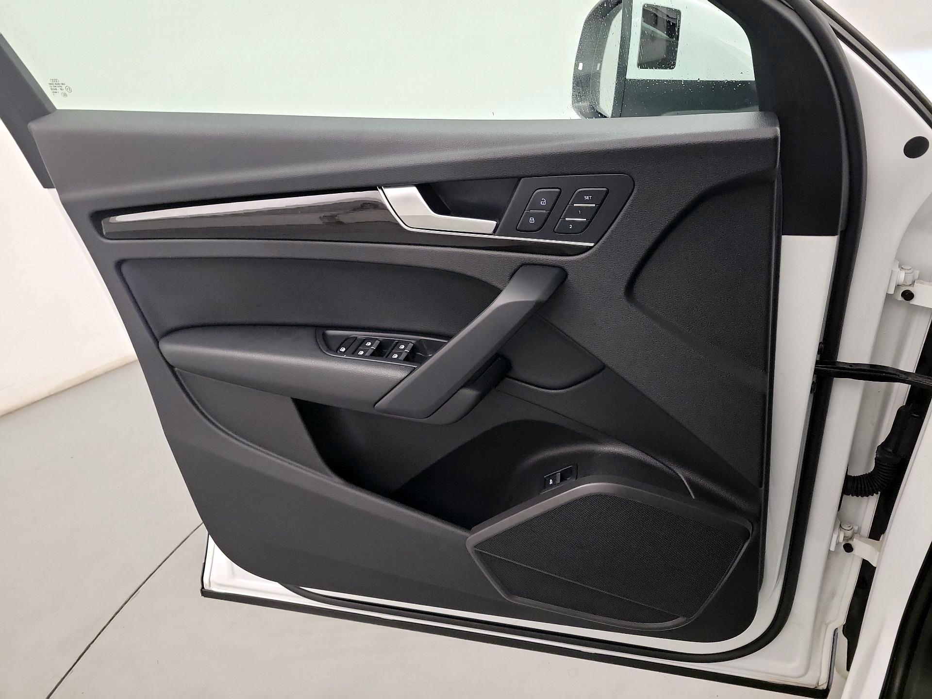 Thumbnail: 2018 Audi Q5 - 10