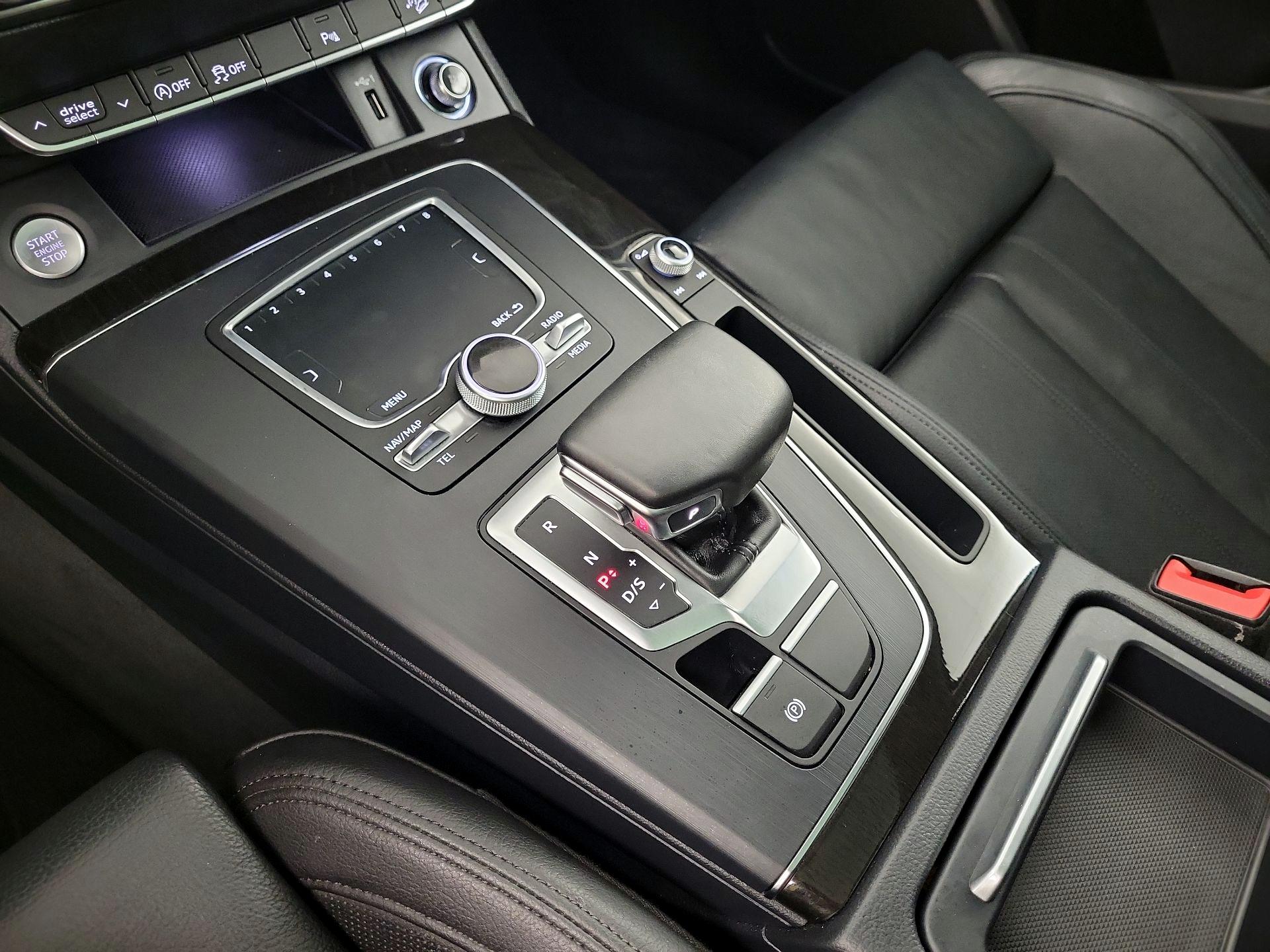 Thumbnail: 2018 Audi Q5 - 16