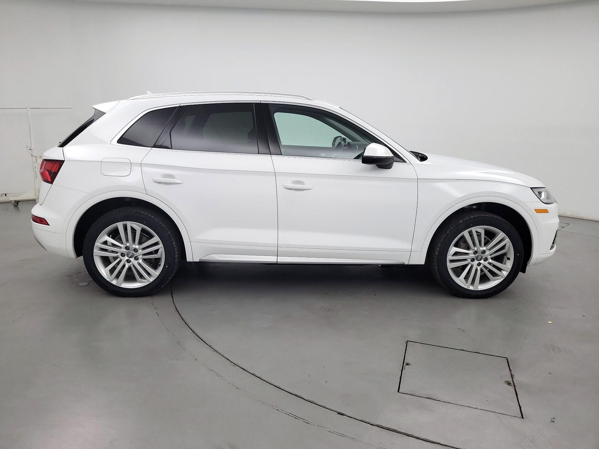 Thumbnail: 2018 Audi Q5 - 4