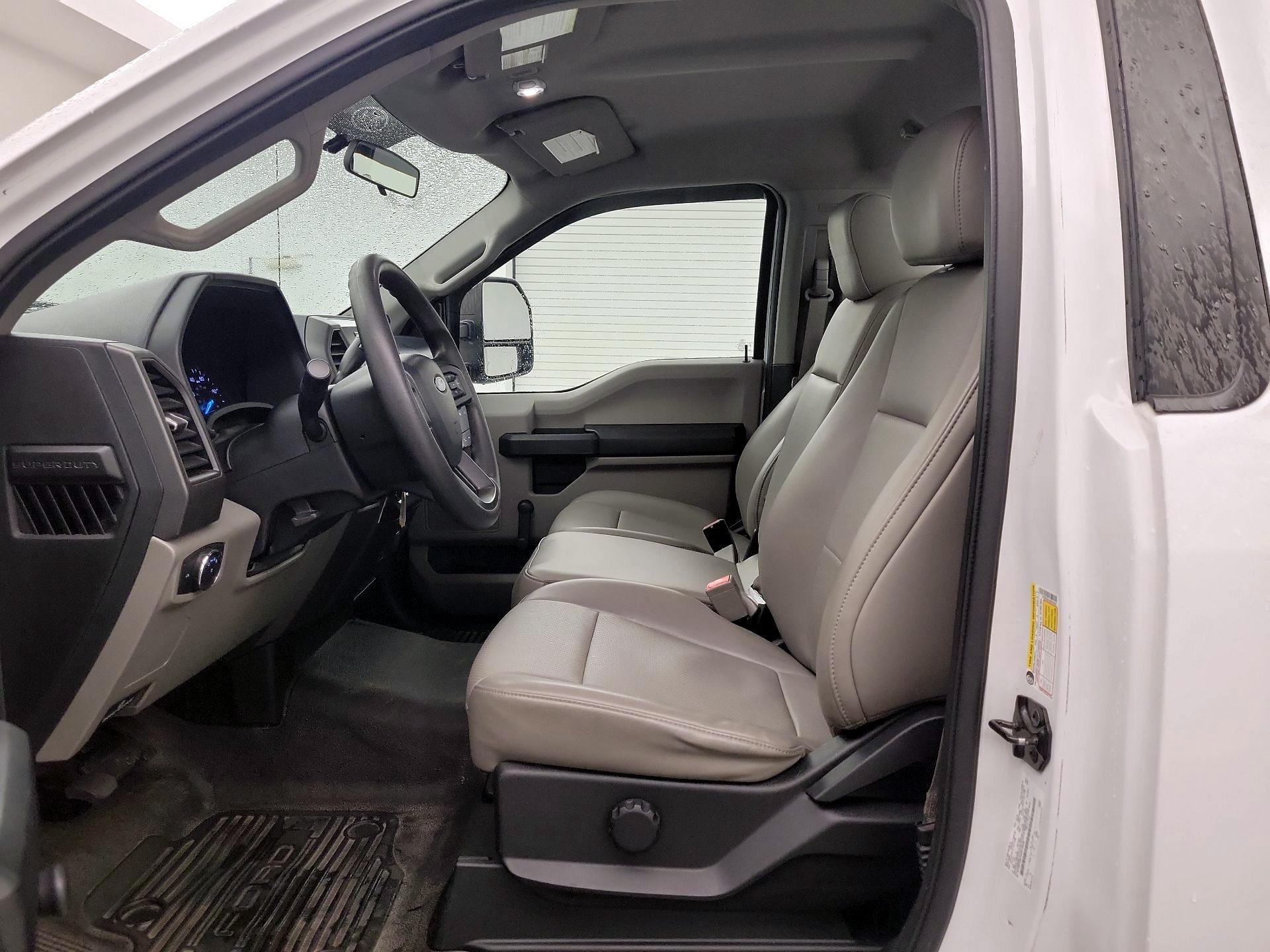 Thumbnail: 2019 Ford F-250 - 9