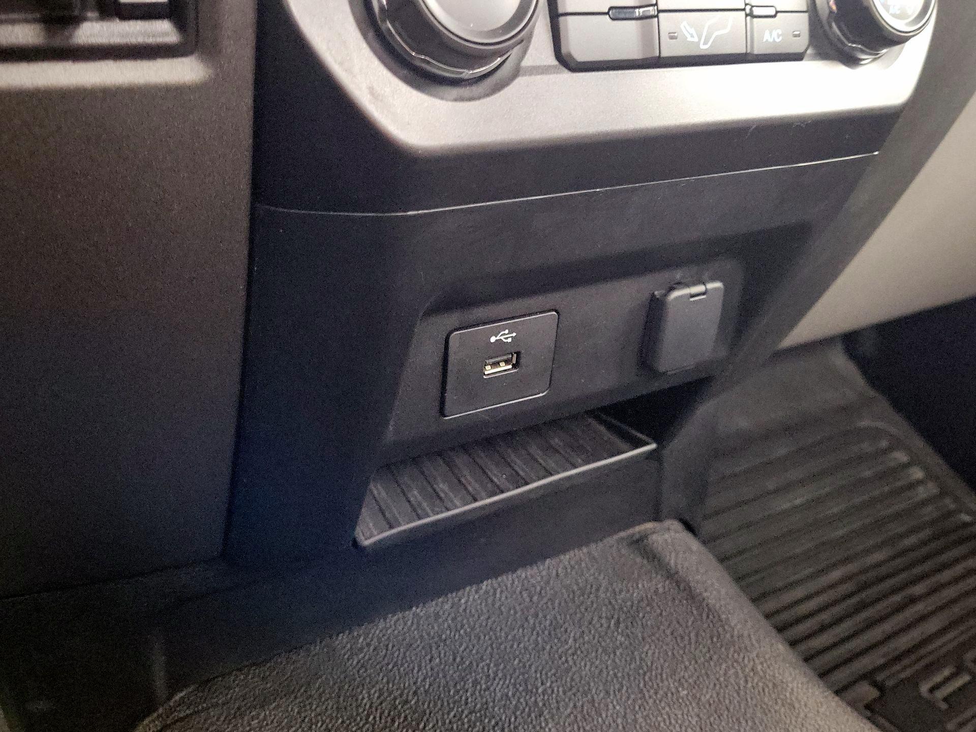 Thumbnail: 2019 Ford F-250 - 16