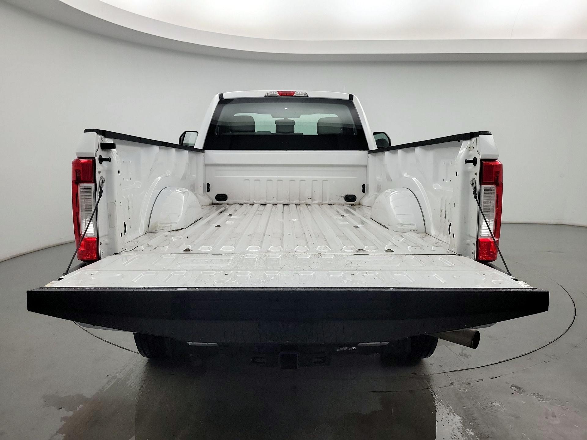 Thumbnail: 2019 Ford F-250 - 17