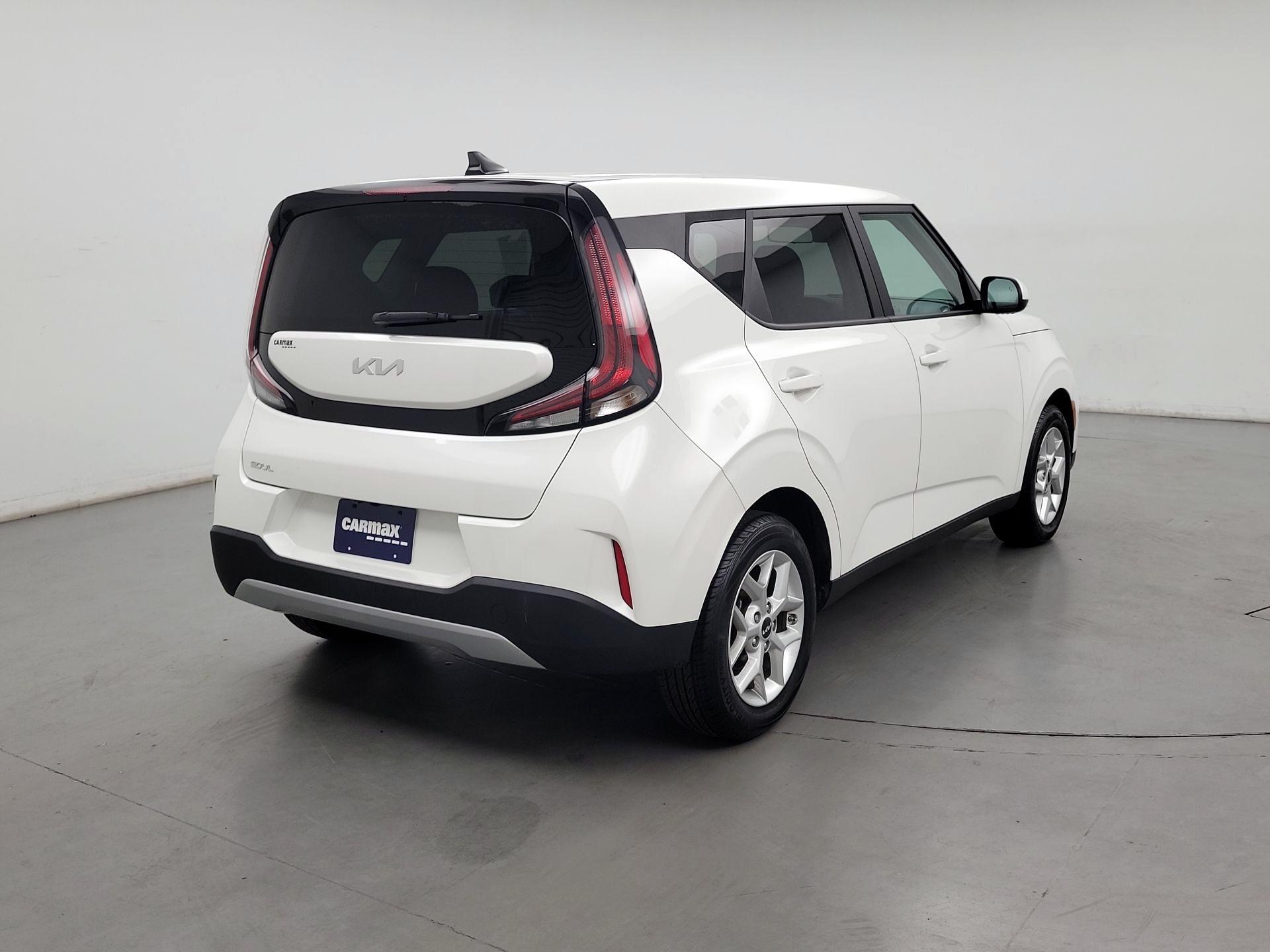 Thumbnail: 2023 Kia Soul - 5