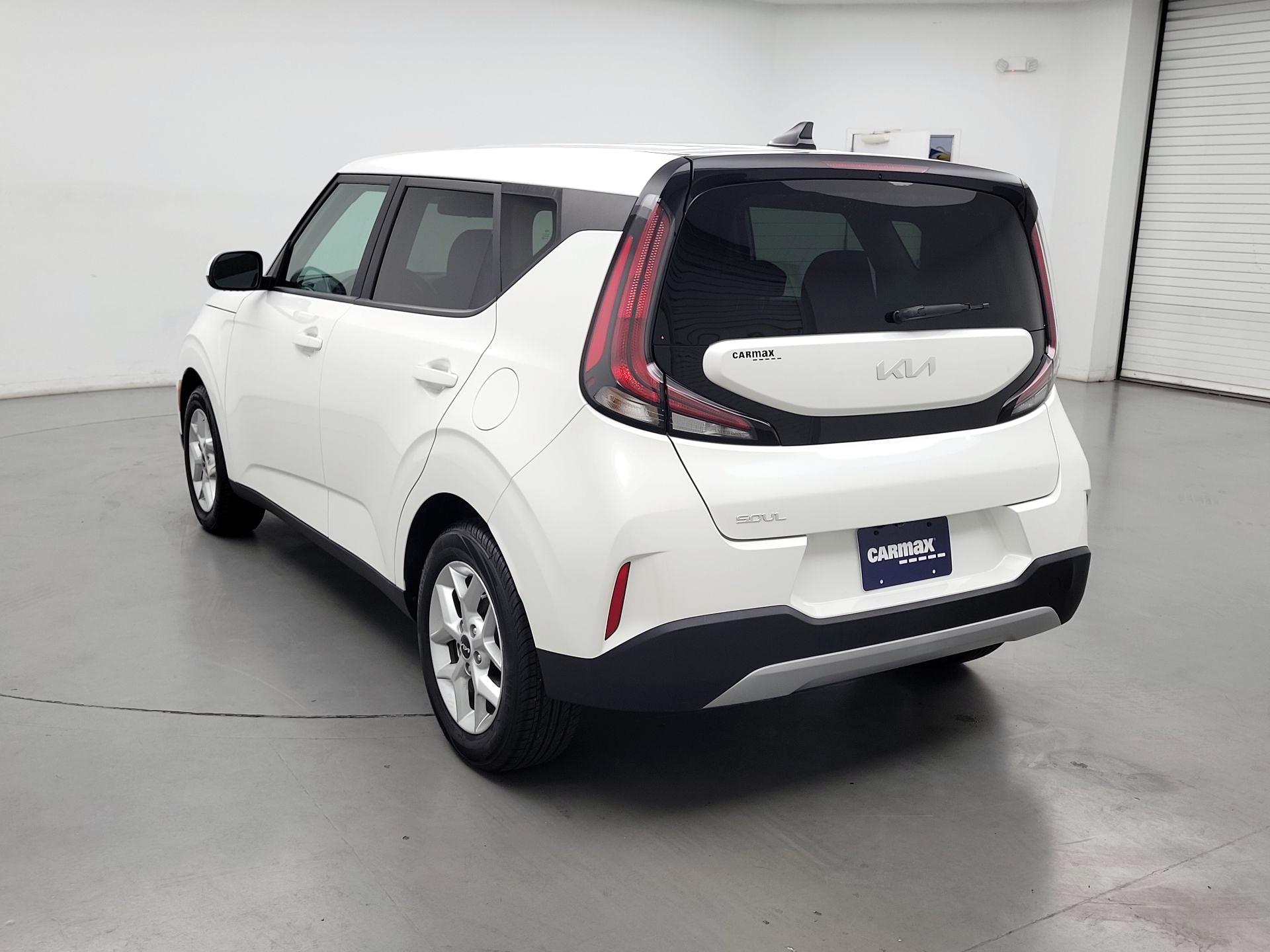 Thumbnail: 2023 Kia Soul - 7