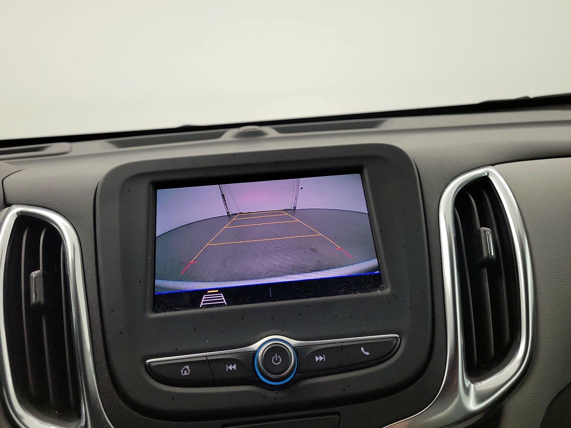 Thumbnail: 2021 Chevrolet Equinox - 12