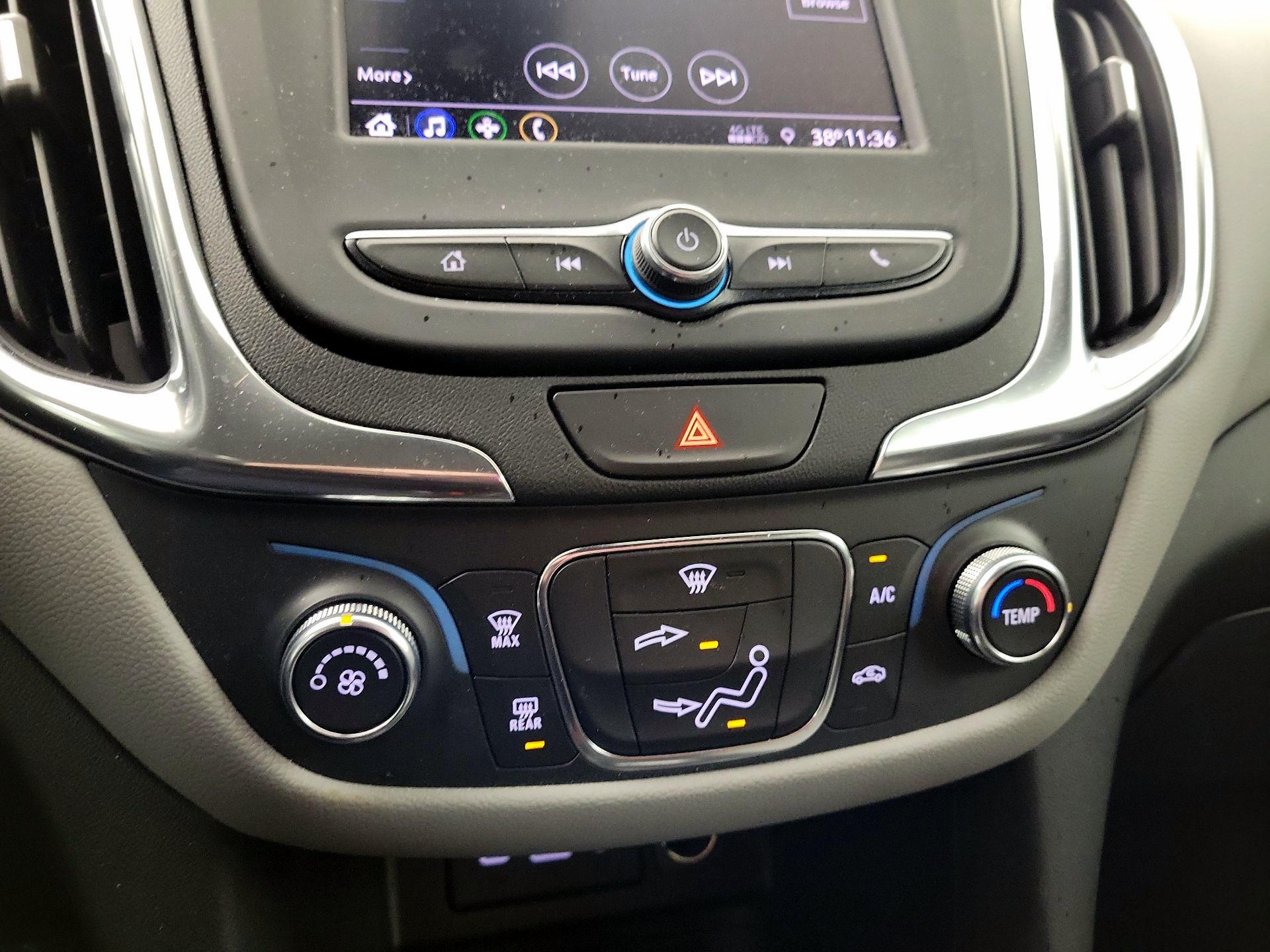 Thumbnail: 2021 Chevrolet Equinox - 14