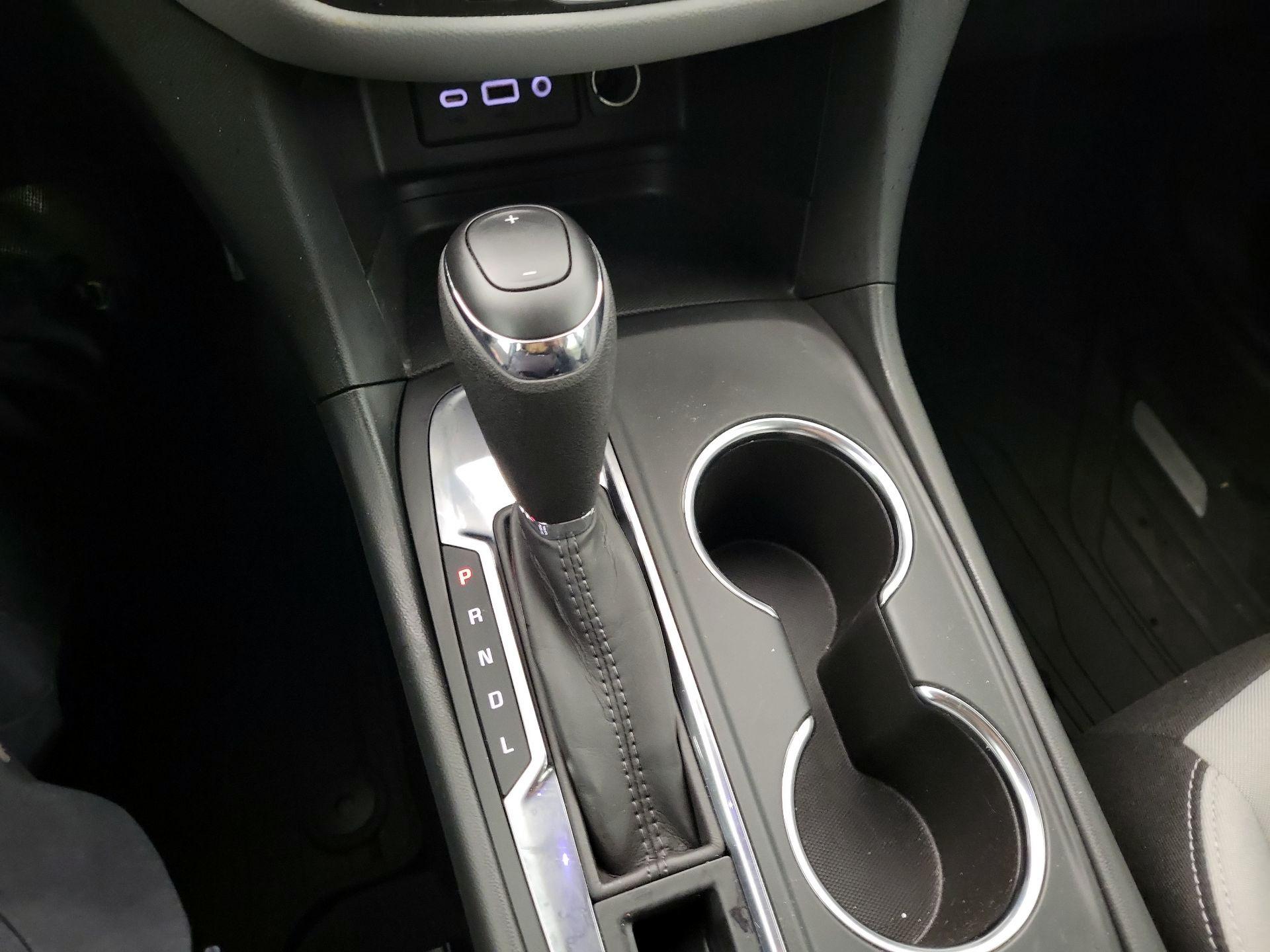 Thumbnail: 2021 Chevrolet Equinox - 15