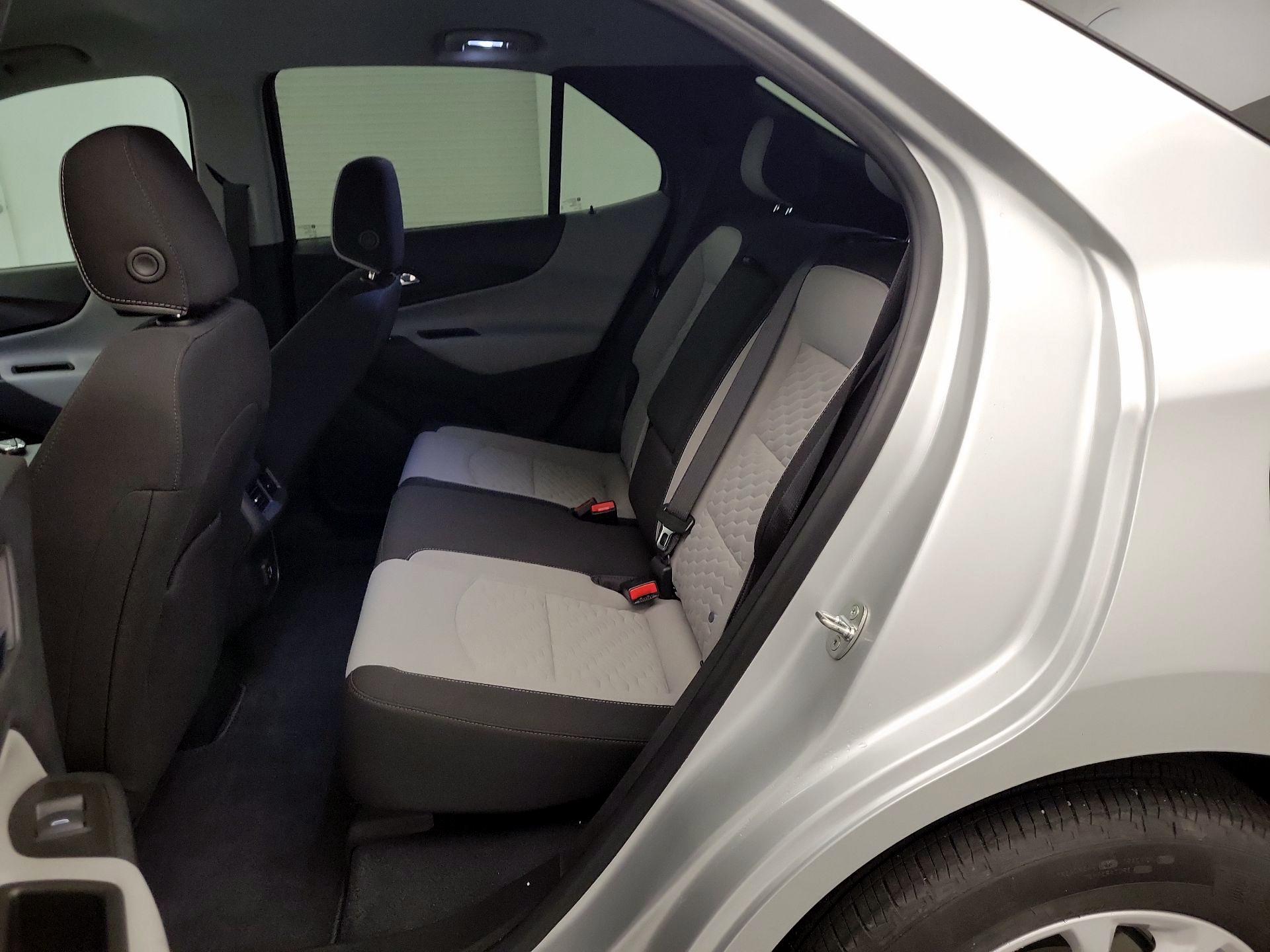 Thumbnail: 2021 Chevrolet Equinox - 17