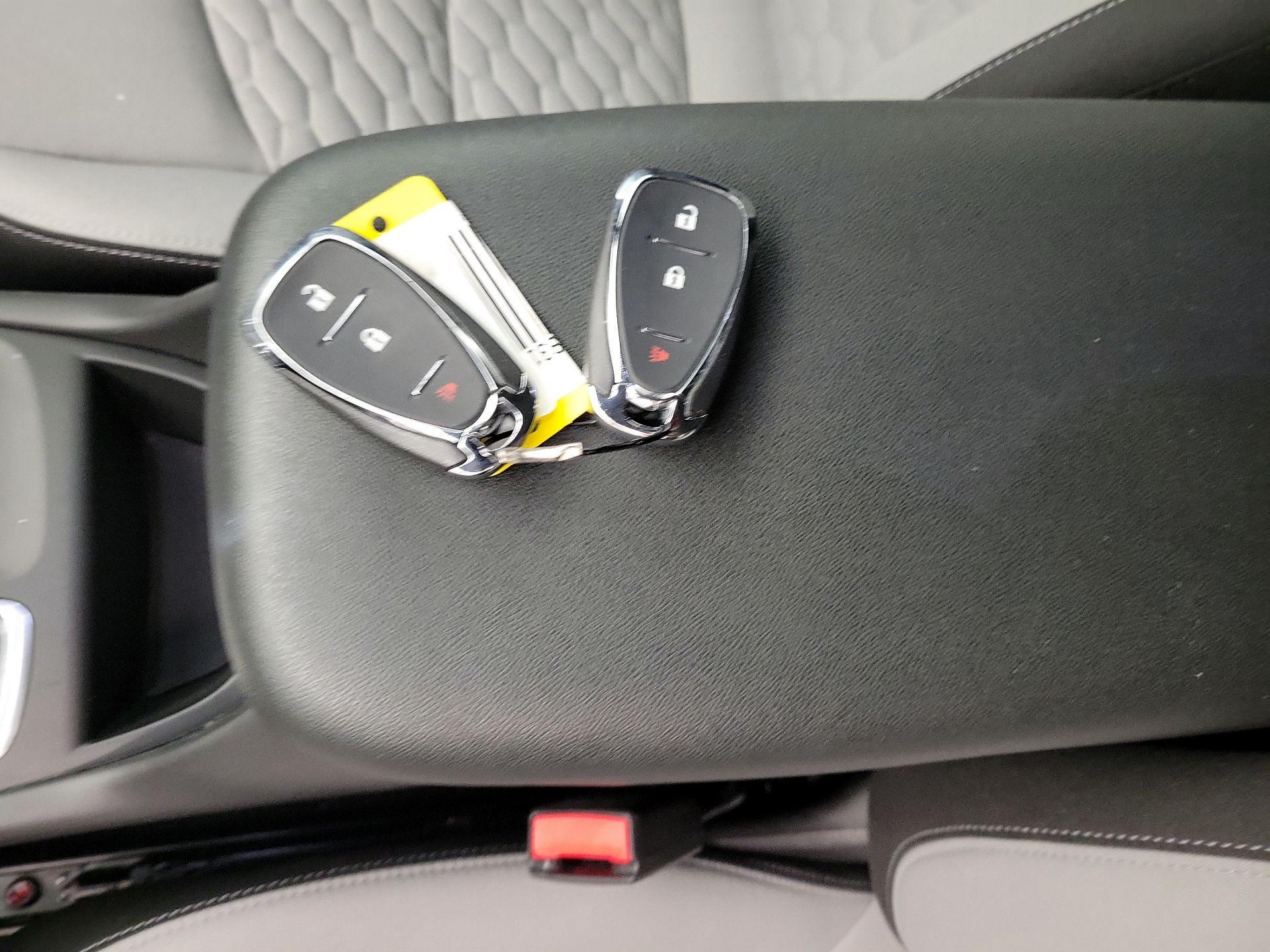 Thumbnail: 2021 Chevrolet Equinox - 20