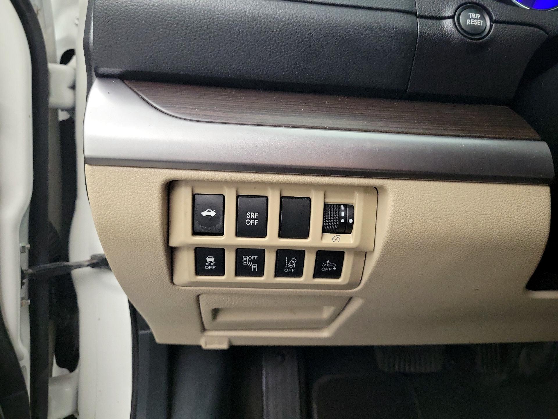 Thumbnail: 2016 Subaru Legacy - 11