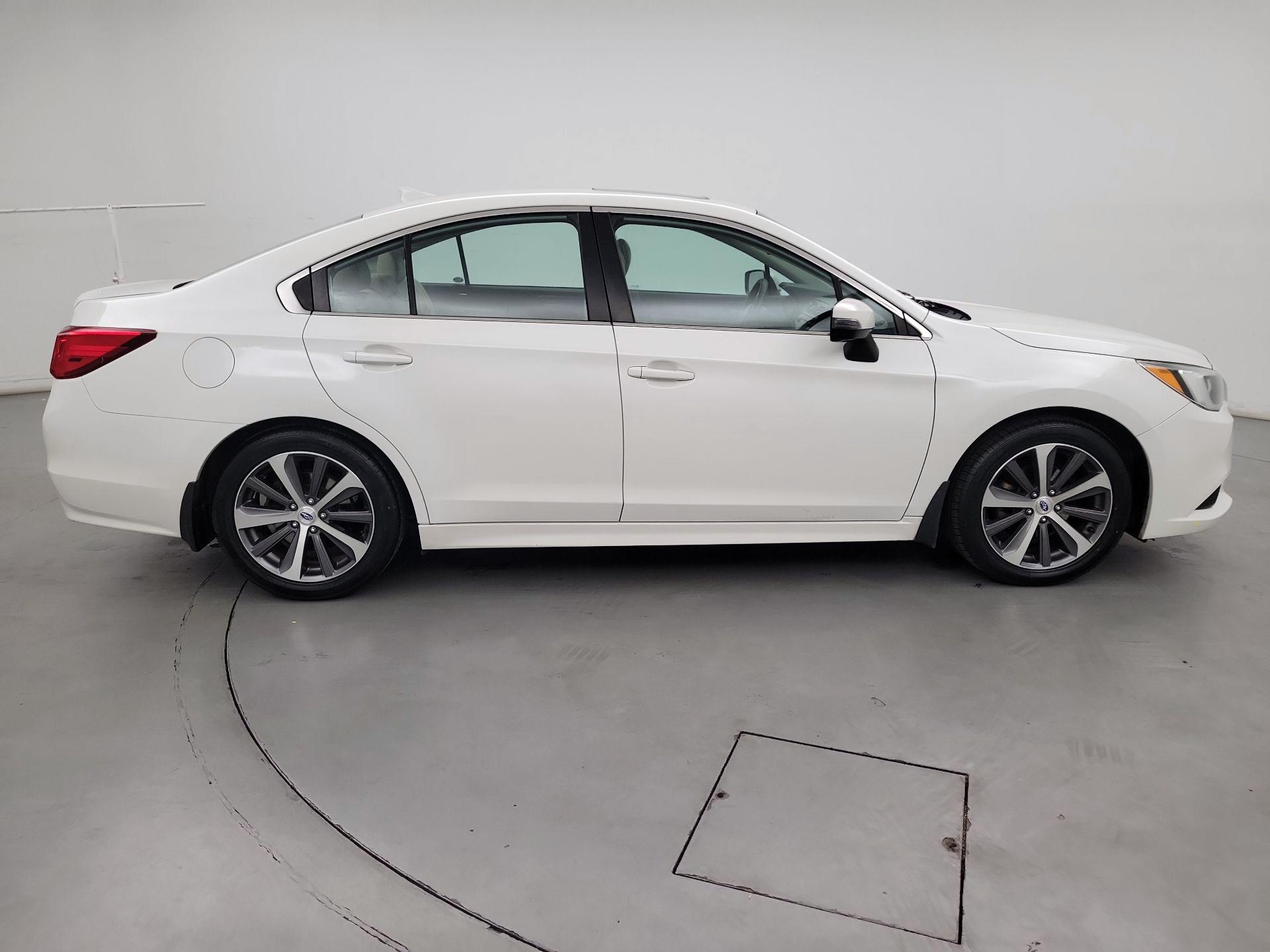 Thumbnail: 2016 Subaru Legacy - 4