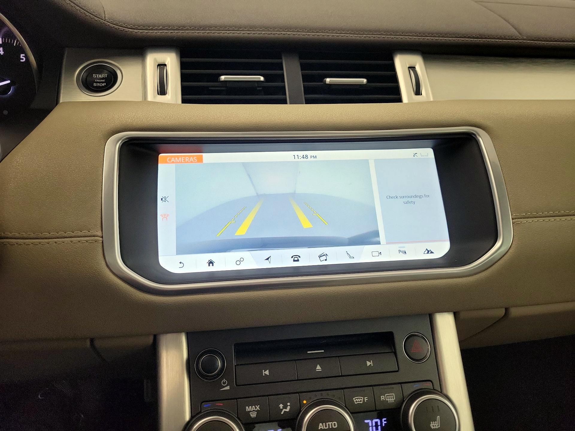 Thumbnail: 2017 Land Rover Range Rover Evoque - 13