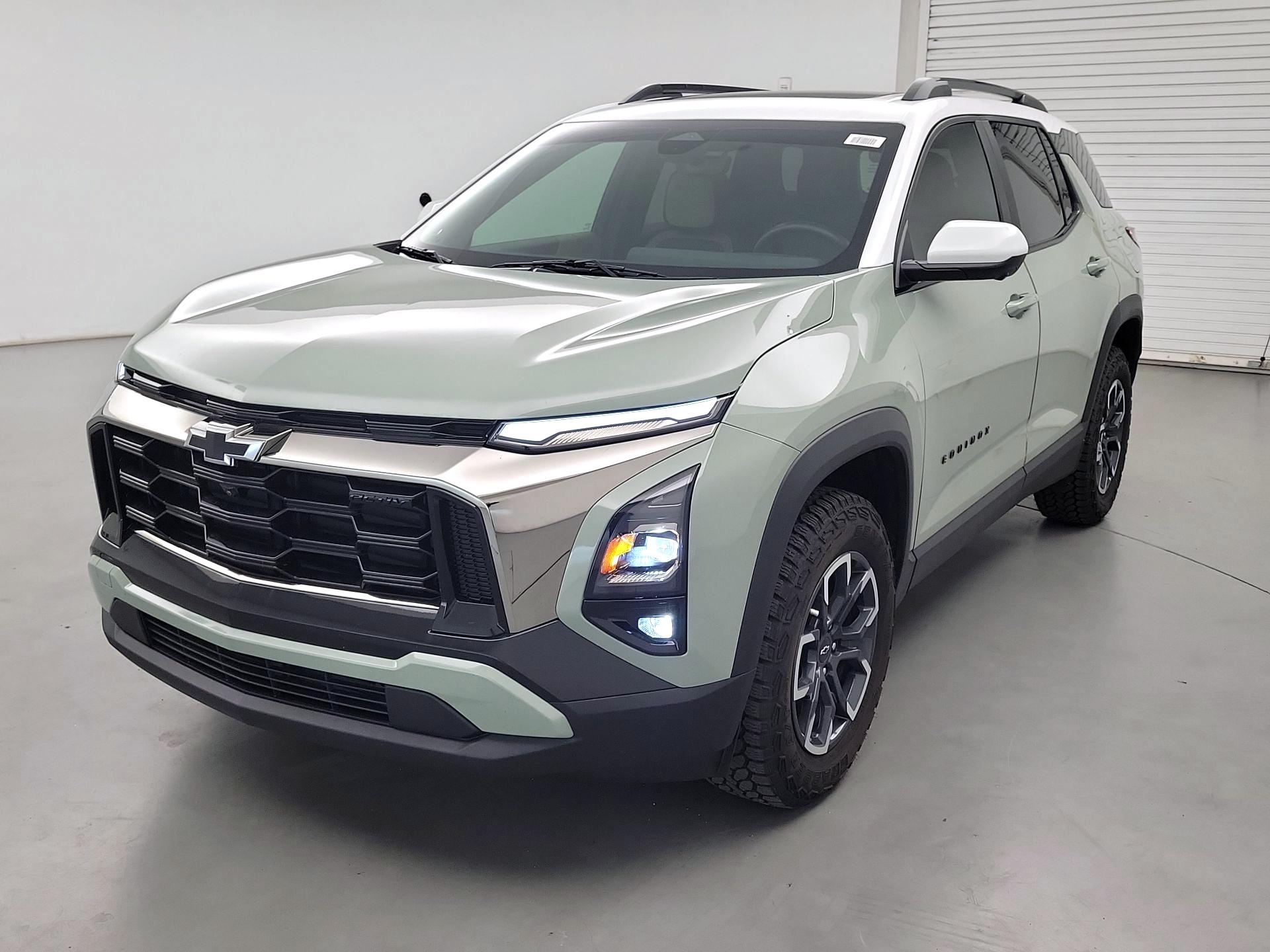 Thumbnail: 2025 Chevrolet Equinox - 3