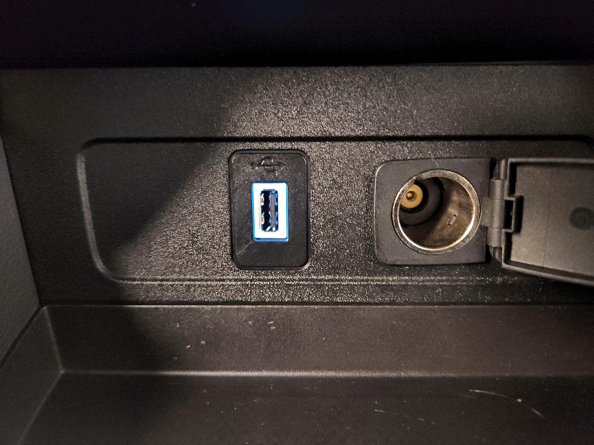 Thumbnail: 2017 Ford Escape - 15