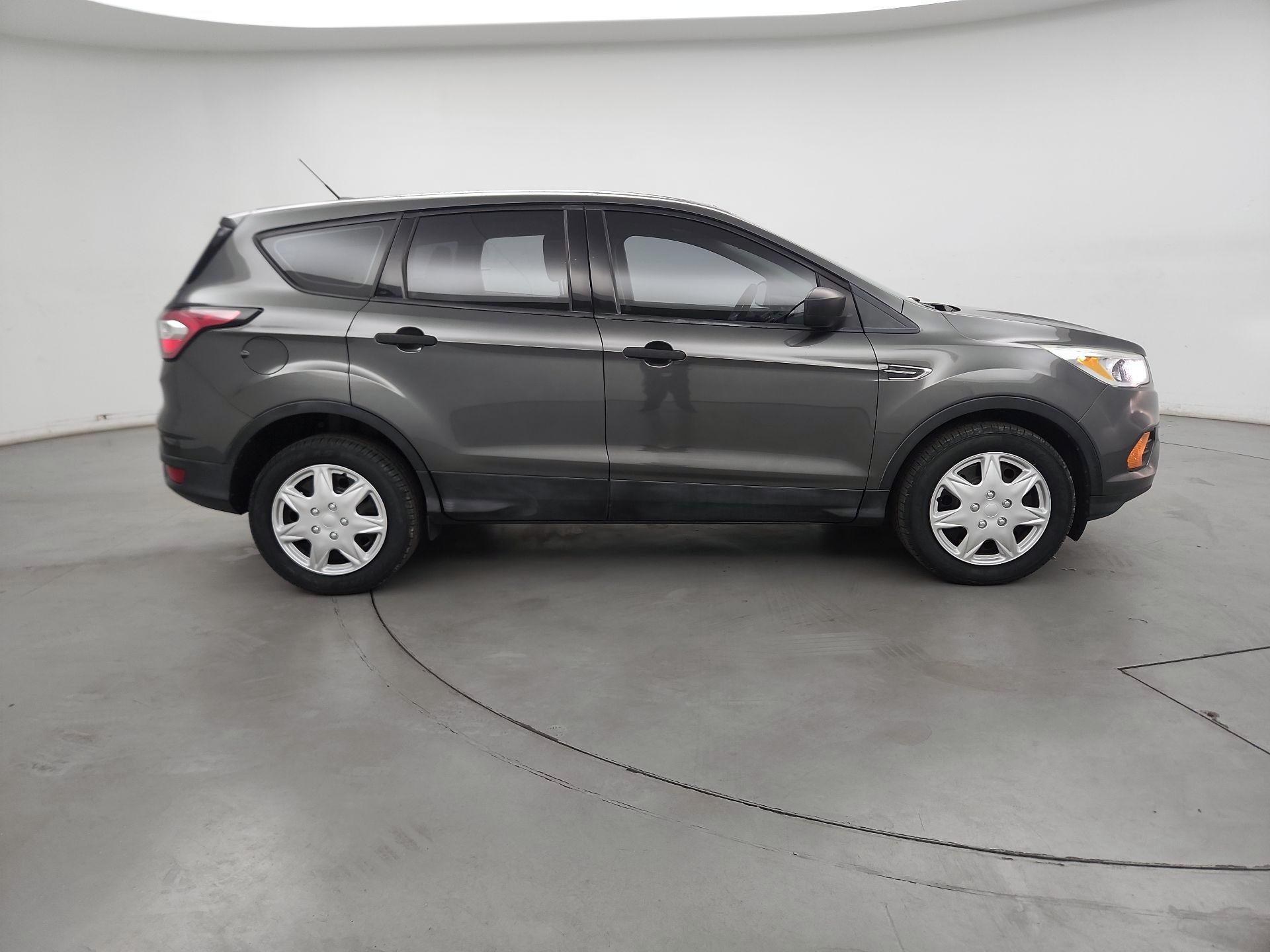 Thumbnail: 2017 Ford Escape - 4