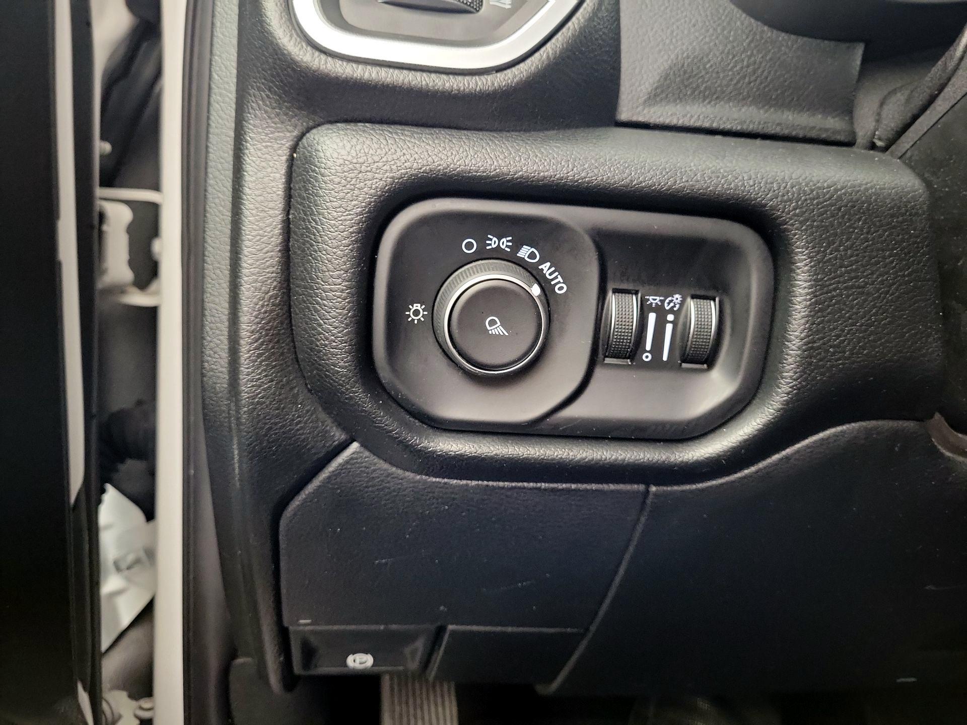 Thumbnail: 2020 RAM 3500 - 11