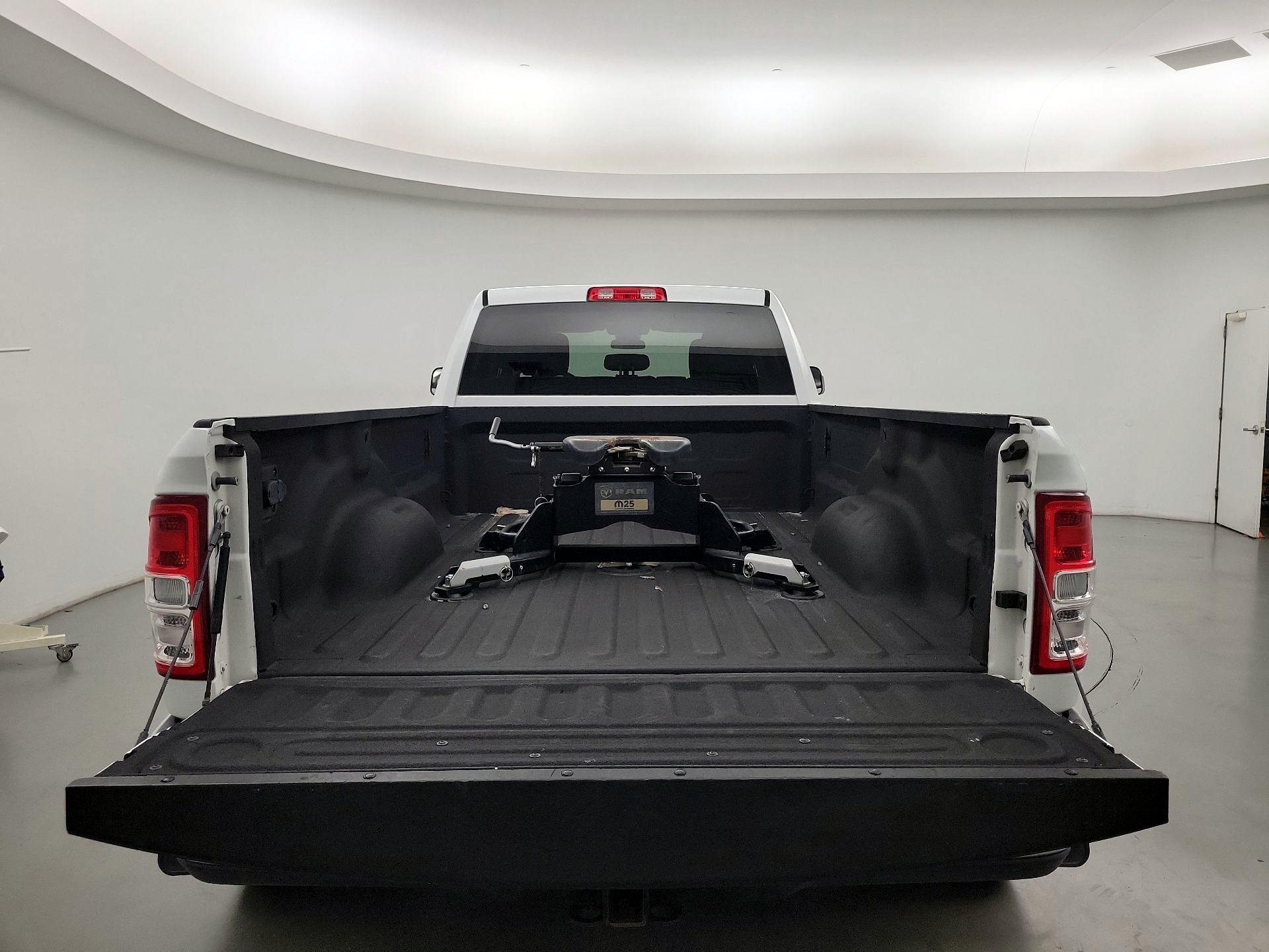 Thumbnail: 2020 RAM 3500 - 18