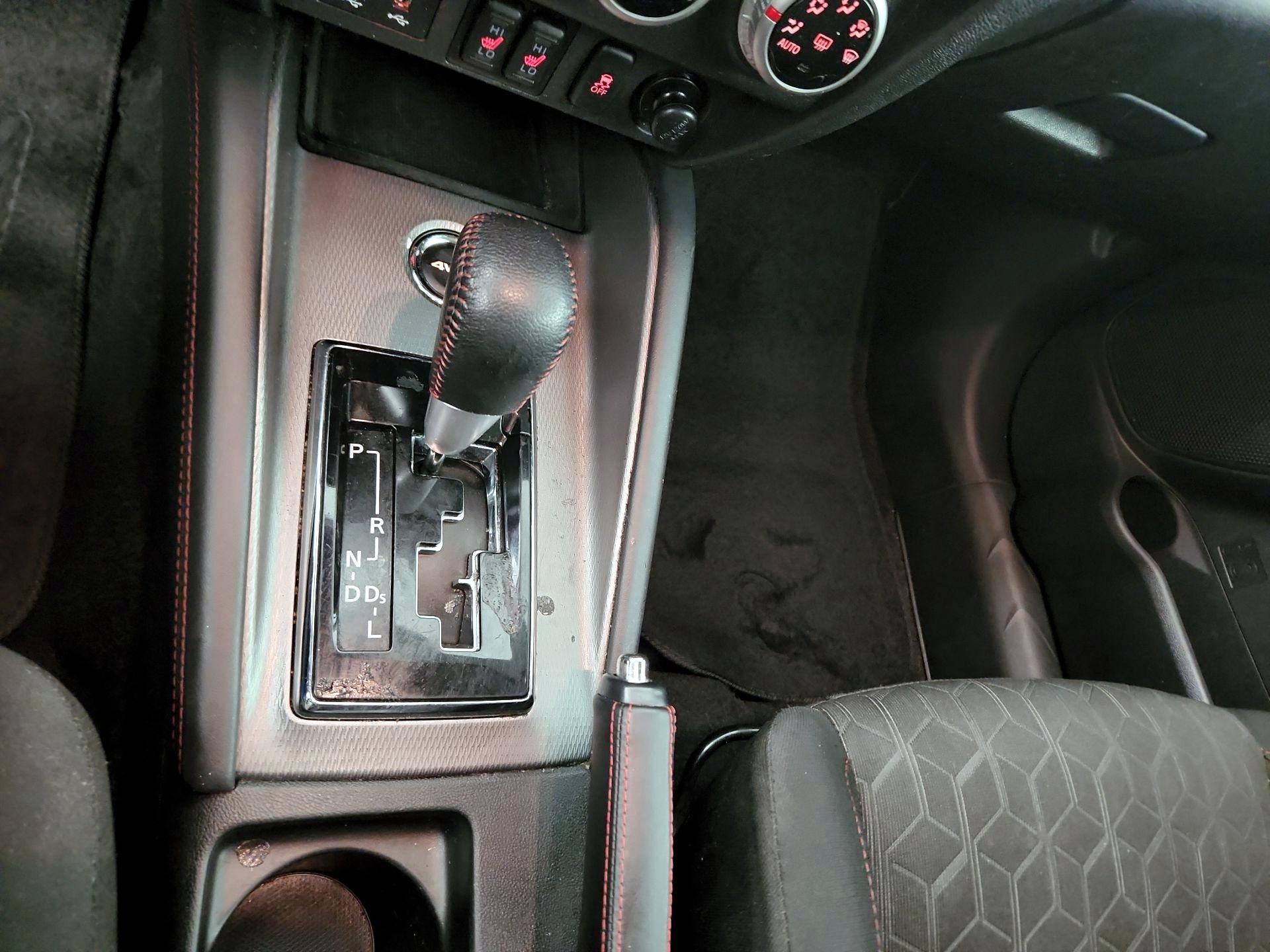 Thumbnail: 2022 Mitsubishi Outlander Sport - 15