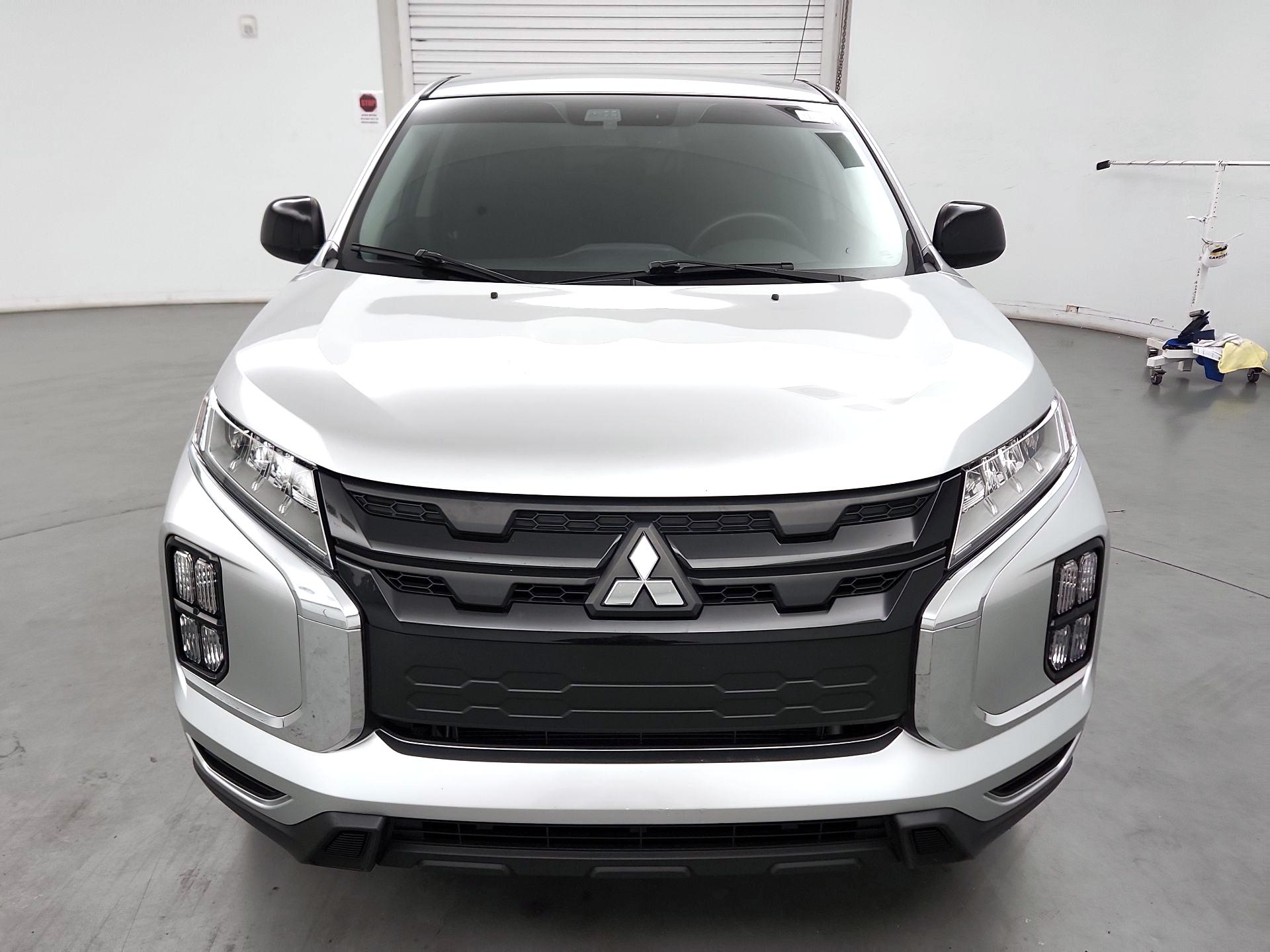 Thumbnail: 2022 Mitsubishi Outlander Sport - 2