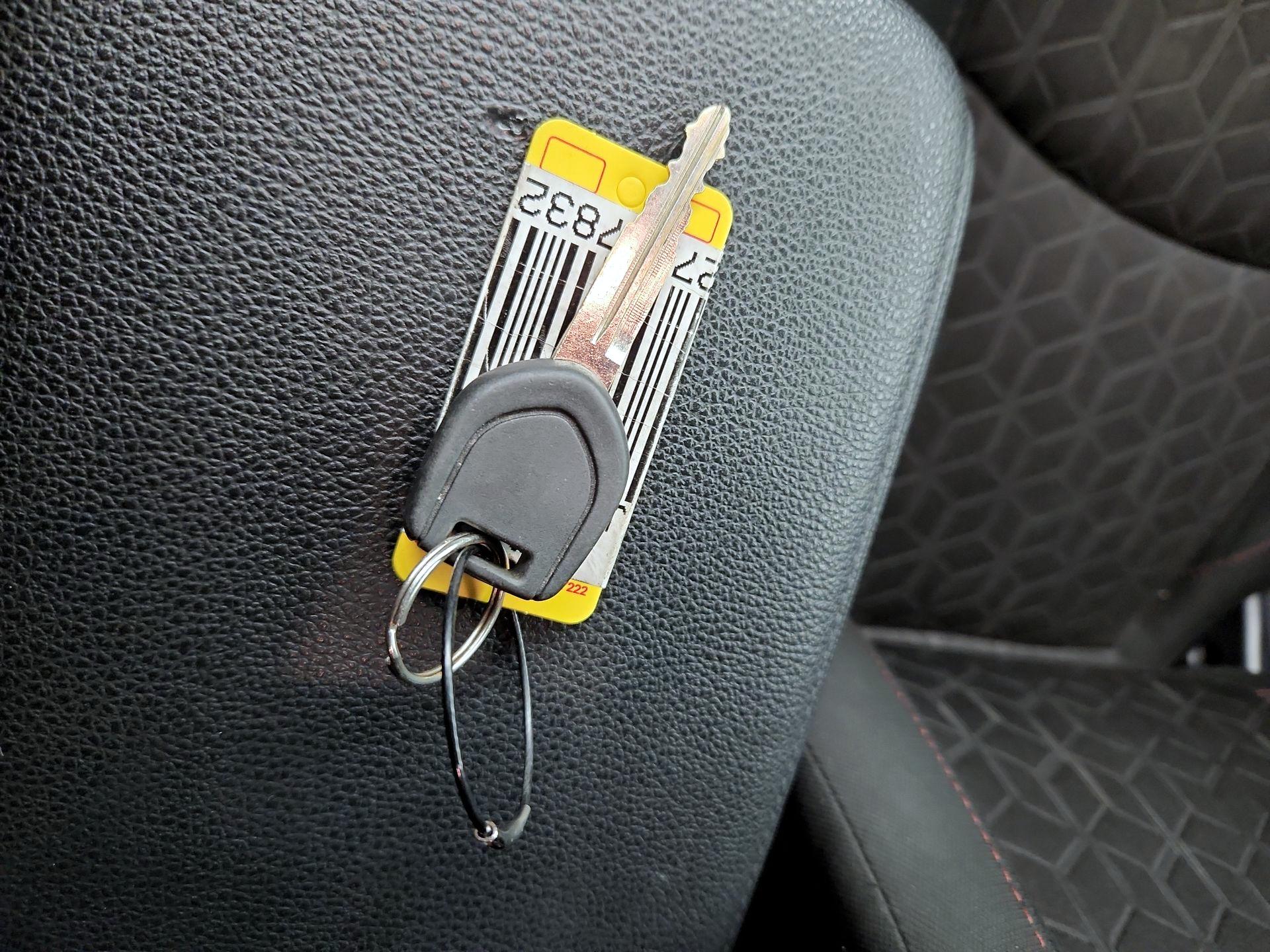 Thumbnail: 2022 Mitsubishi Outlander Sport - 20