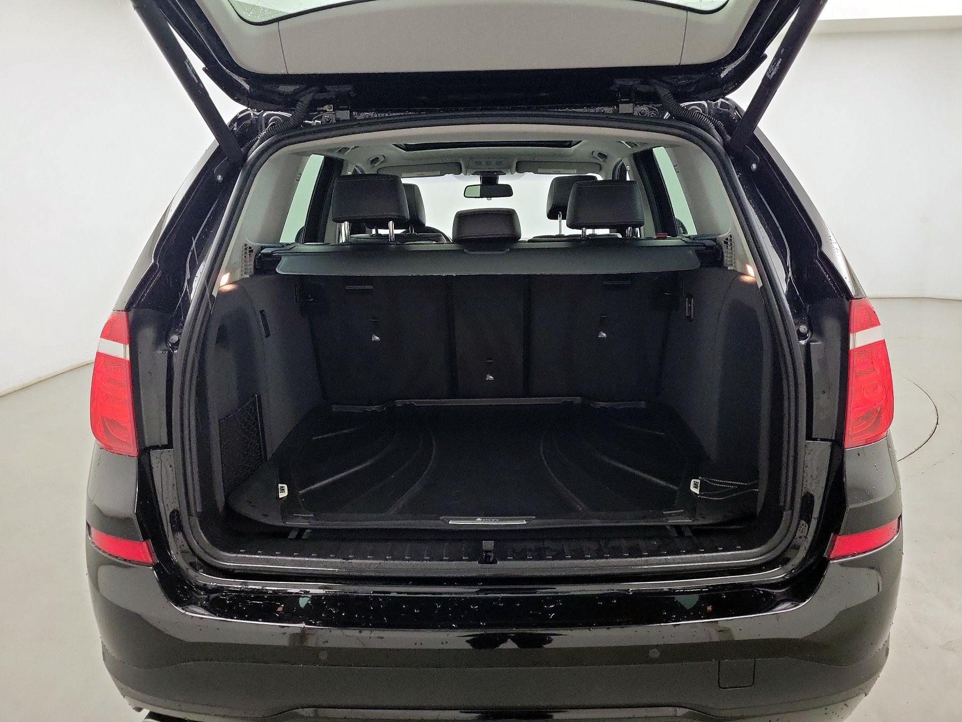 Thumbnail: 2017 BMW X3 - 19