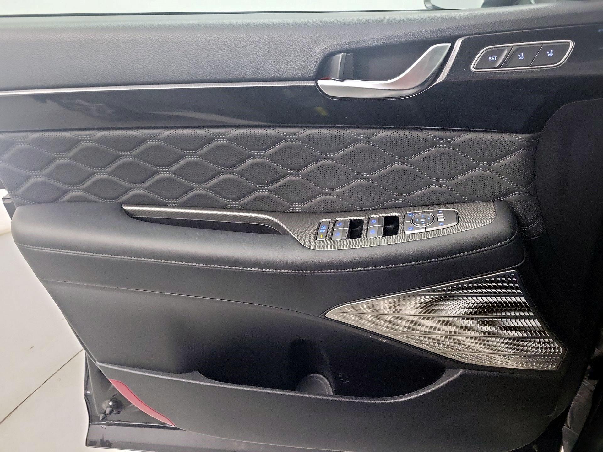 Thumbnail: 2022 Hyundai Palisade - 10